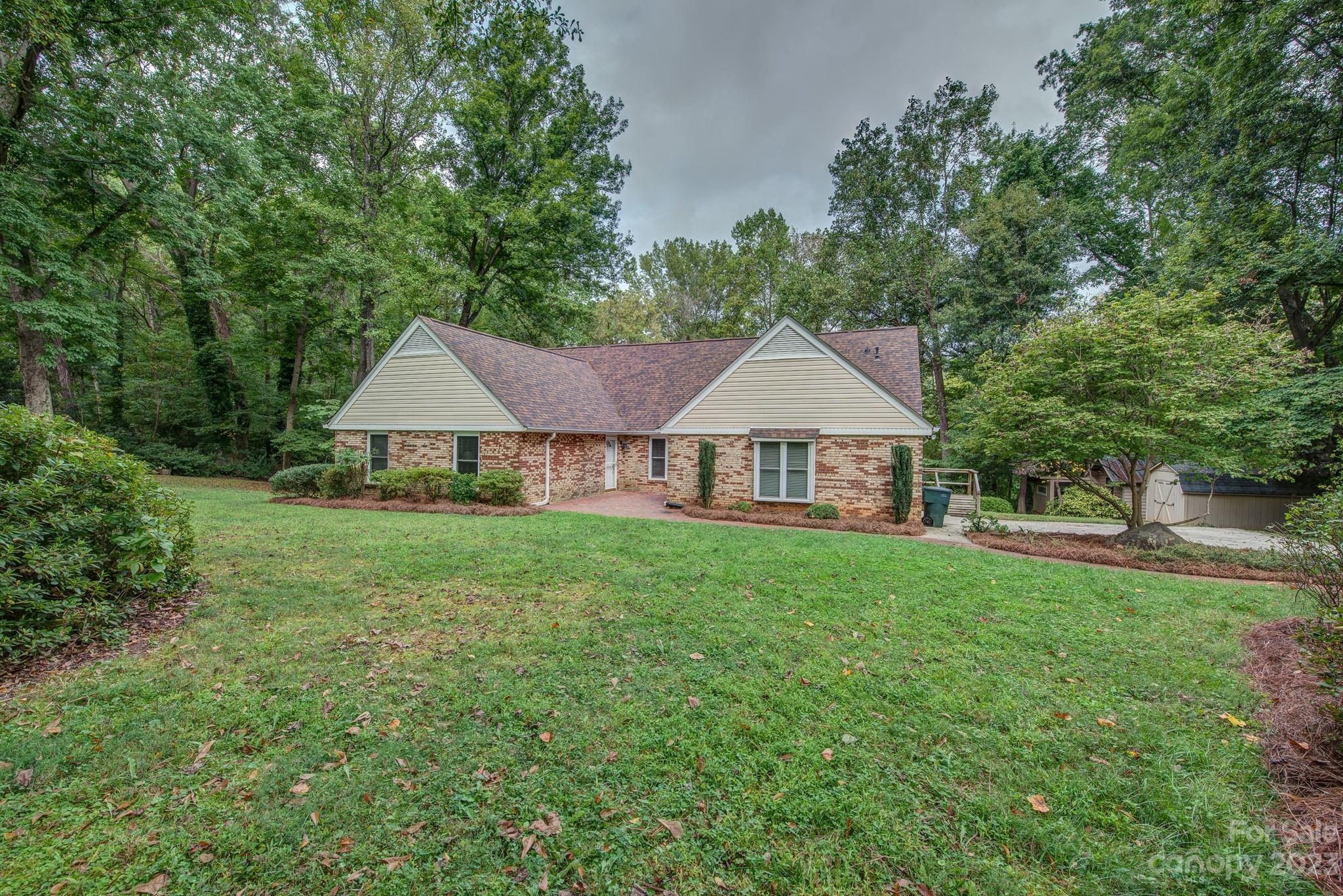 339 Whitethorn Drive