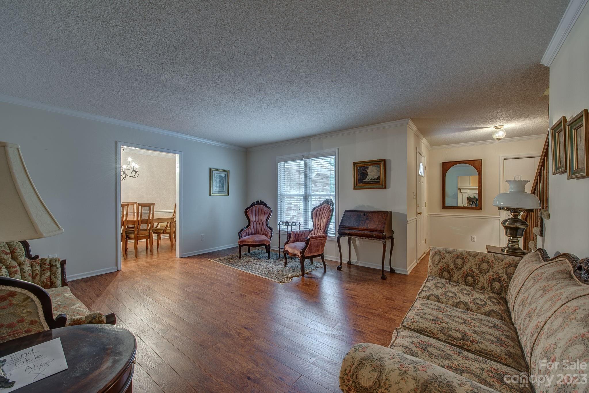 339 Whitethorn Drive
