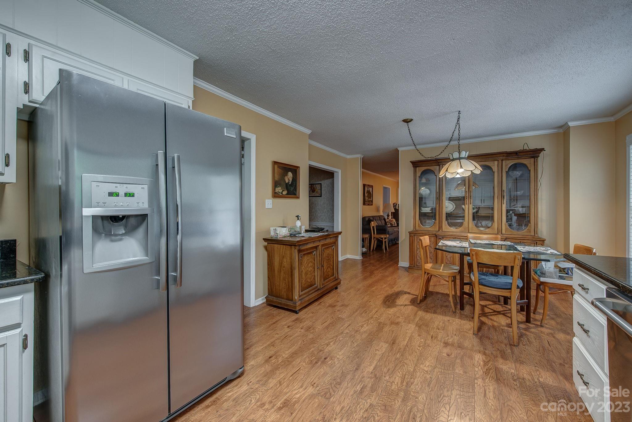 339 Whitethorn Drive