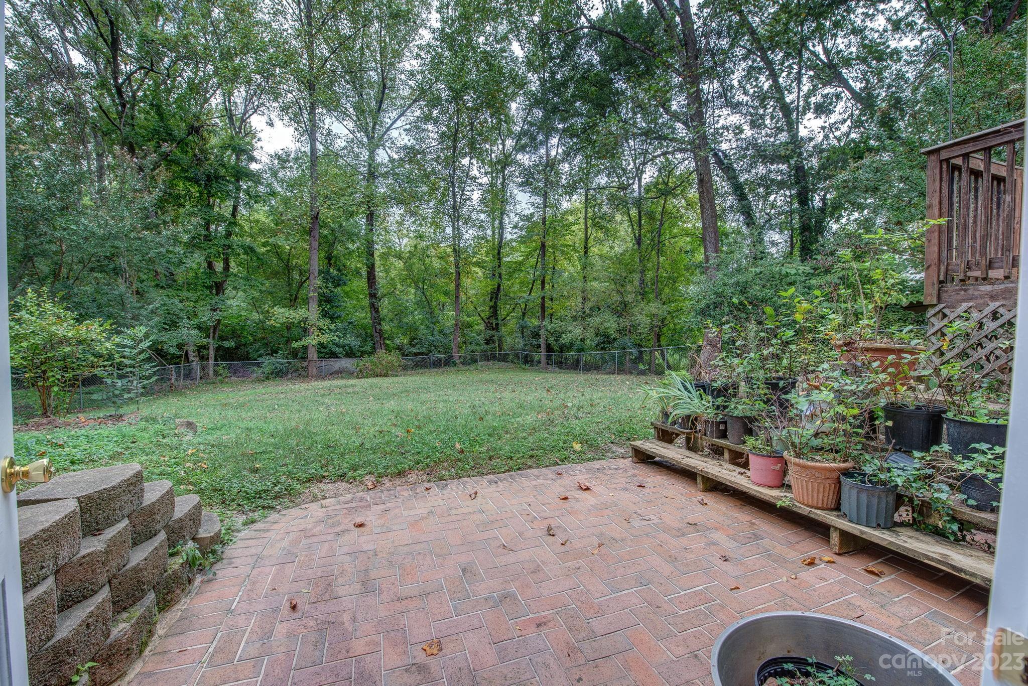 339 Whitethorn Drive