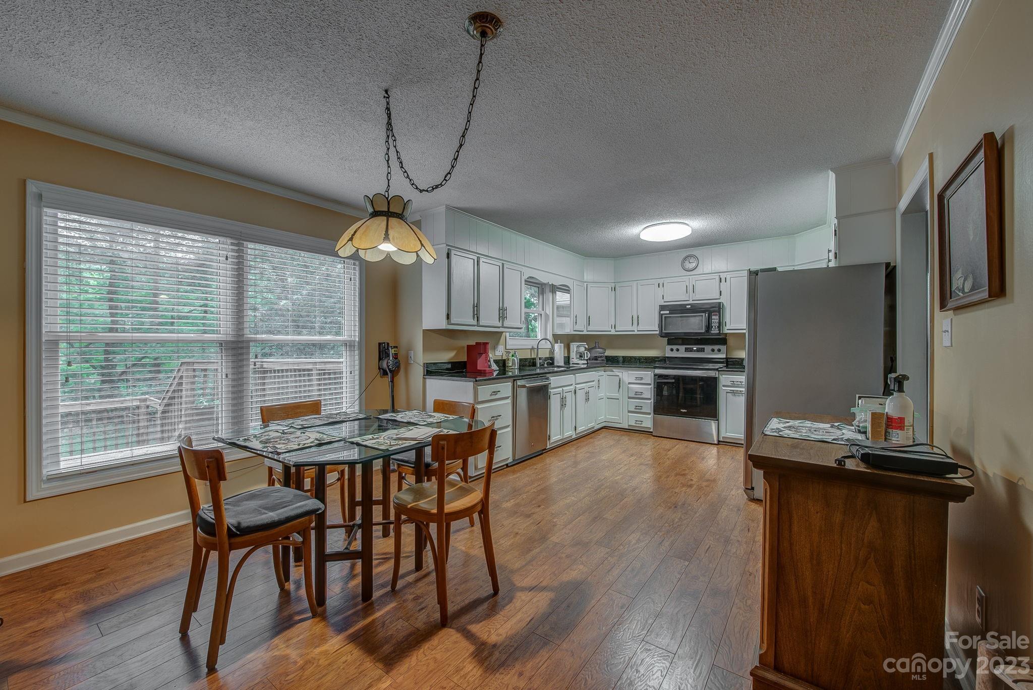 339 Whitethorn Drive