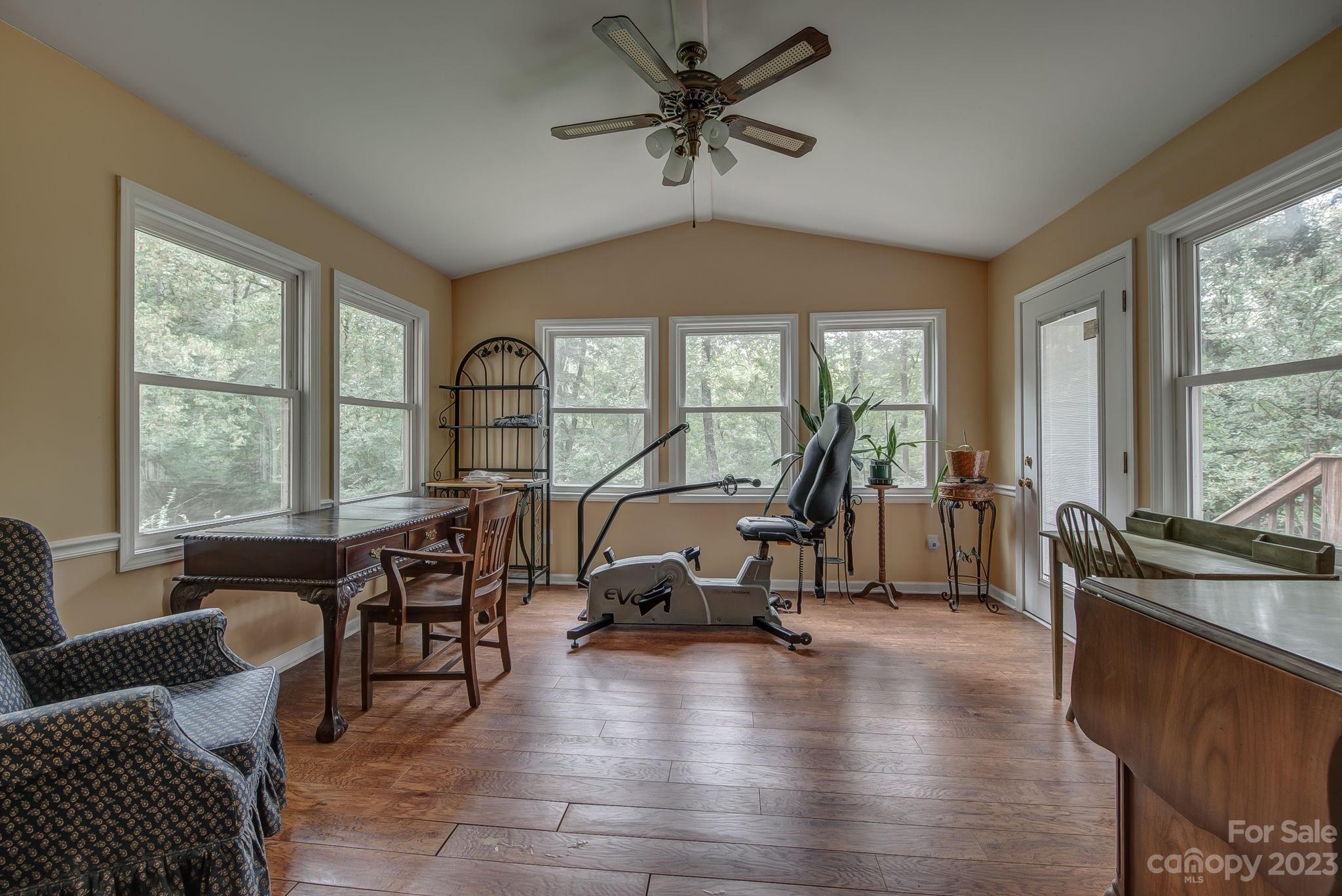 339 Whitethorn Drive