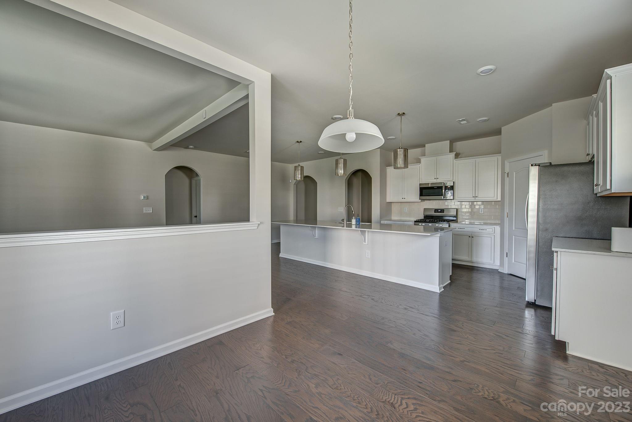 3406 Southern Red Oak Lane