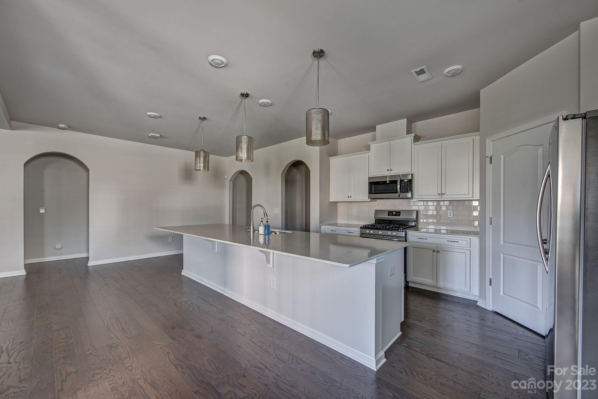 3406 Southern Red Oak Lane