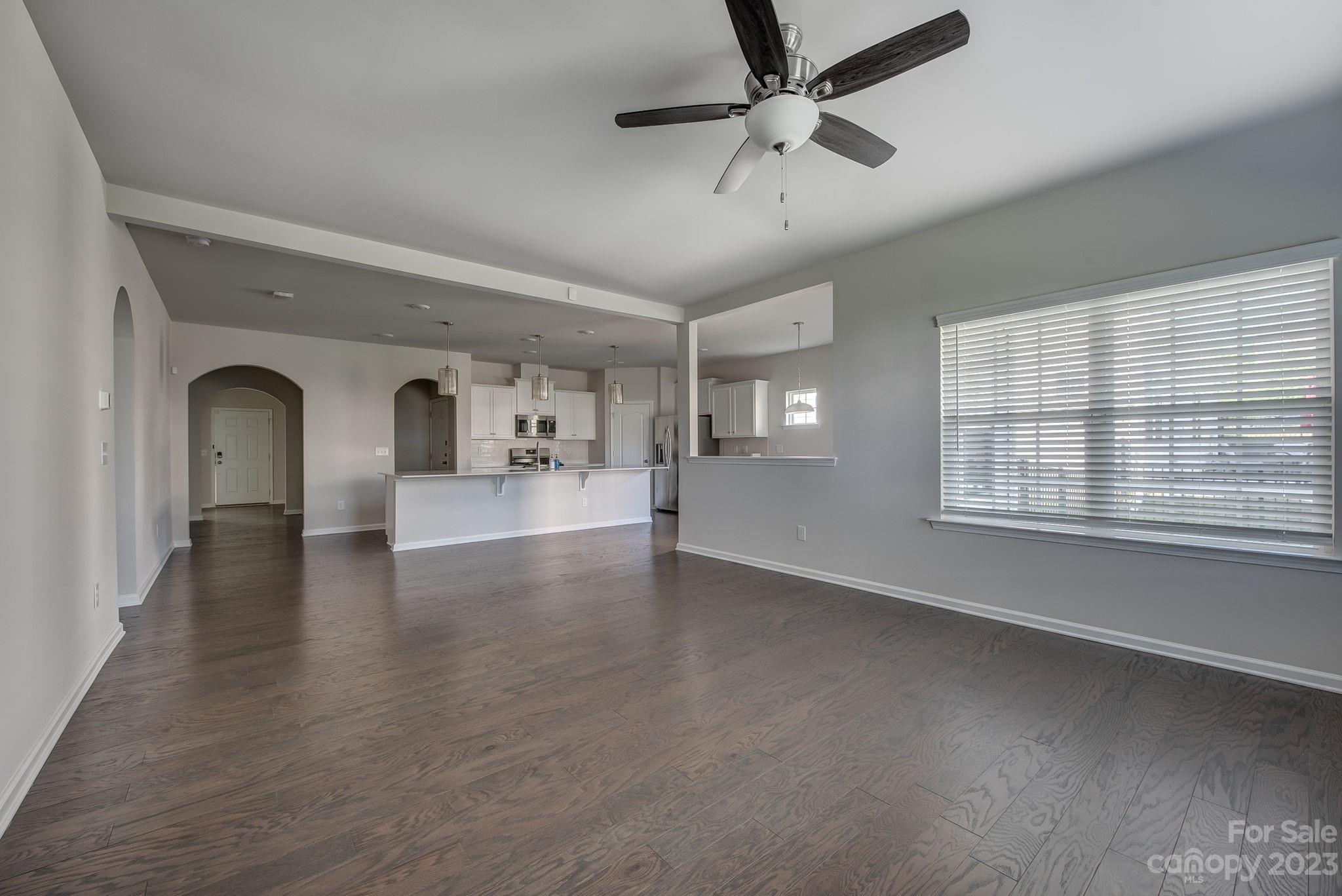 3406 Southern Red Oak Lane