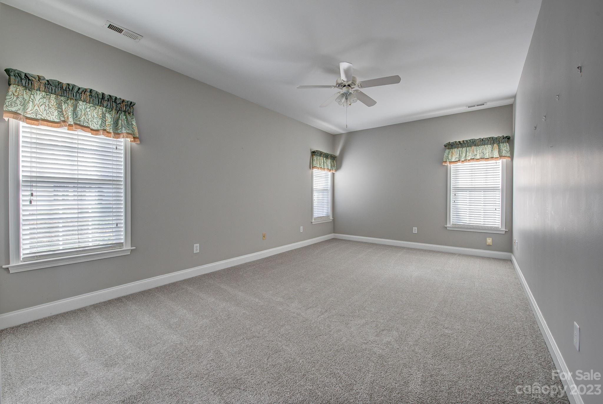 1621 Iverness Court