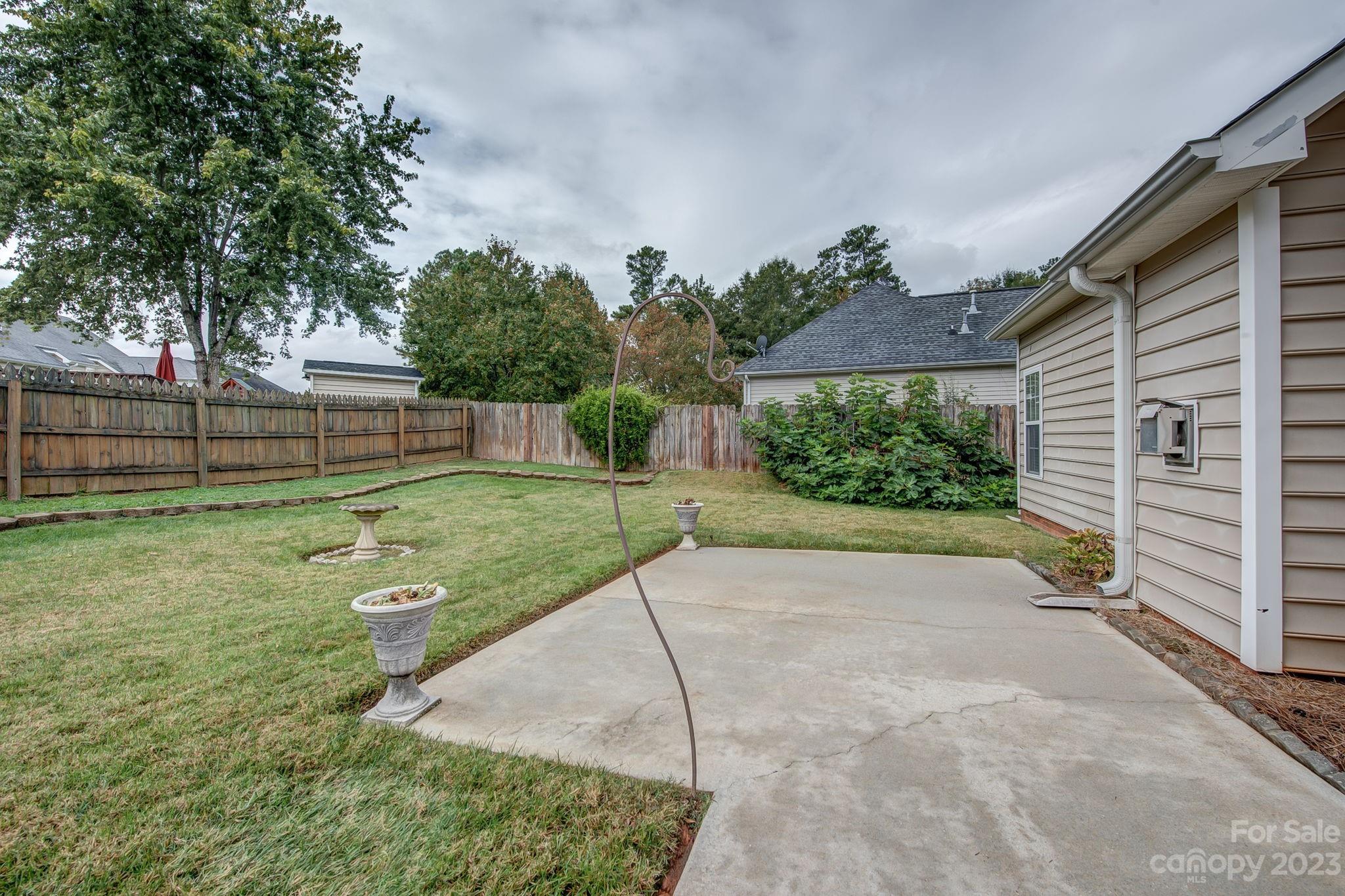 1621 Iverness Court