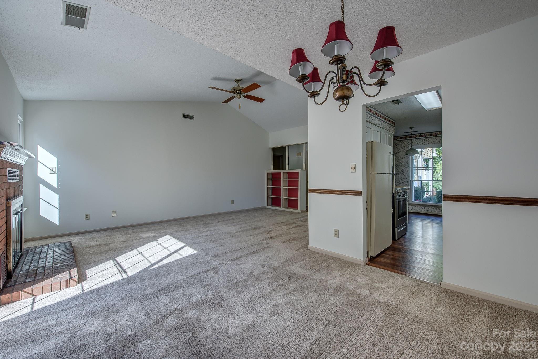 1662 Robins Nest Court Unit: B
