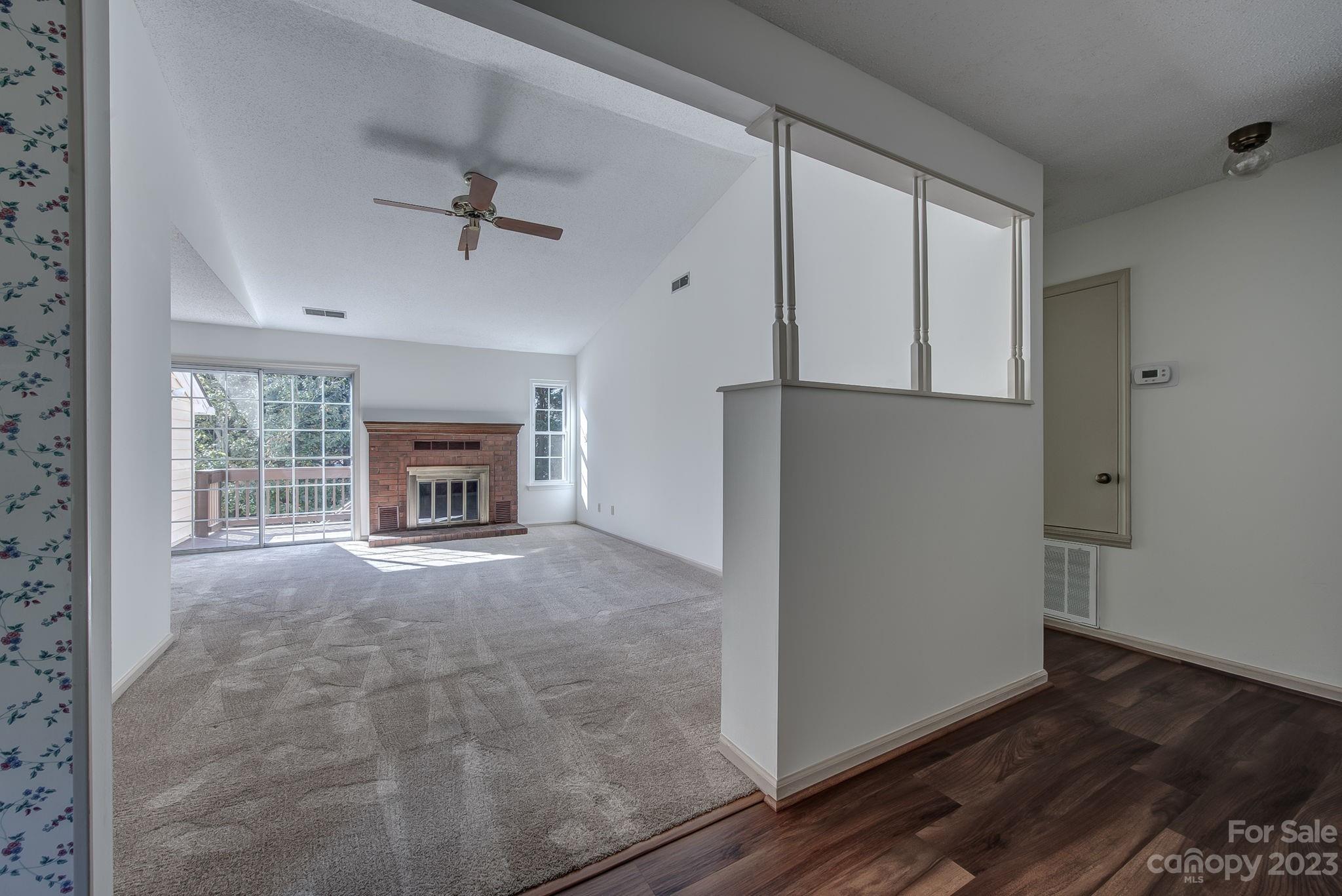 1662 Robins Nest Court Unit: B