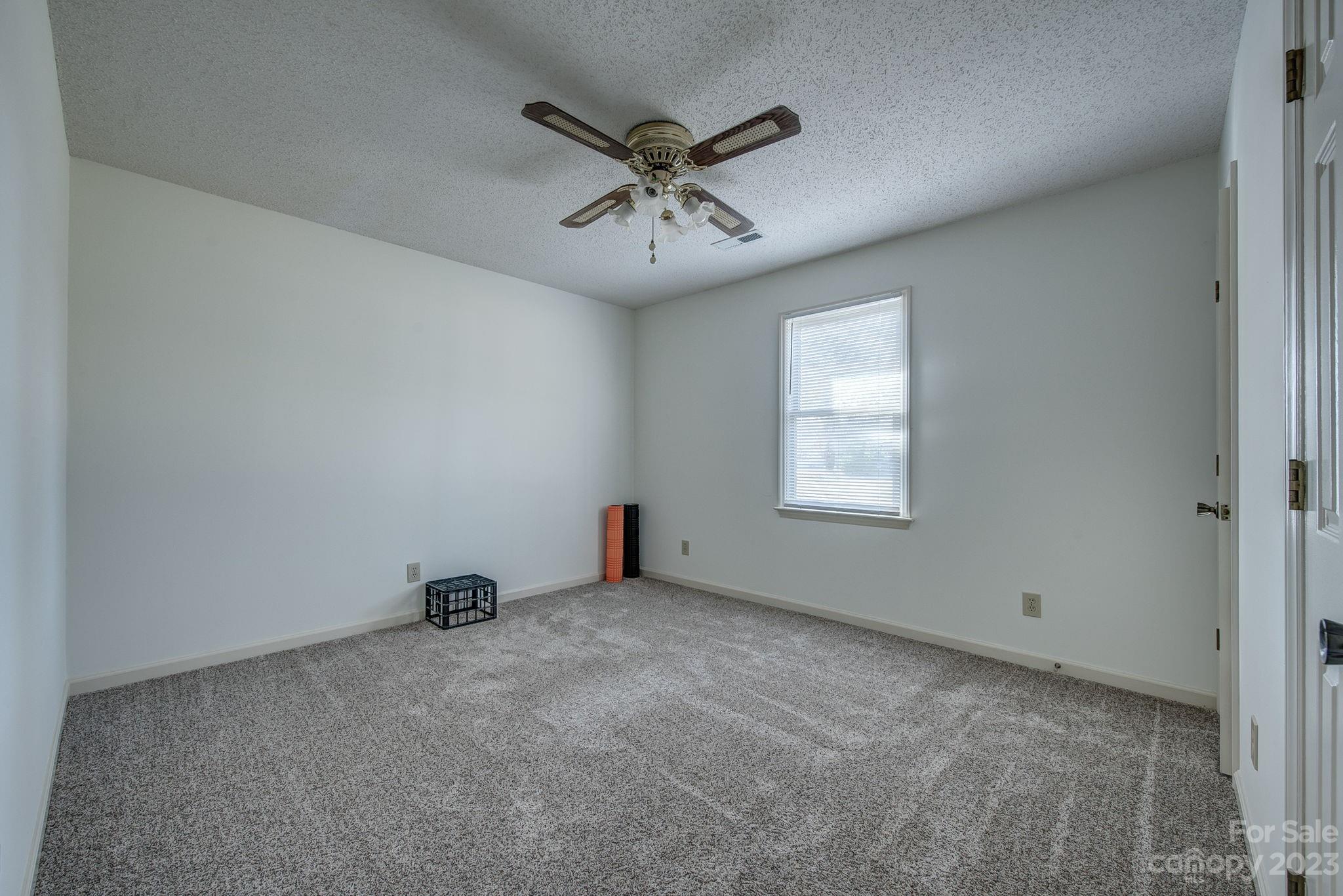 2325 Woodfield Circle