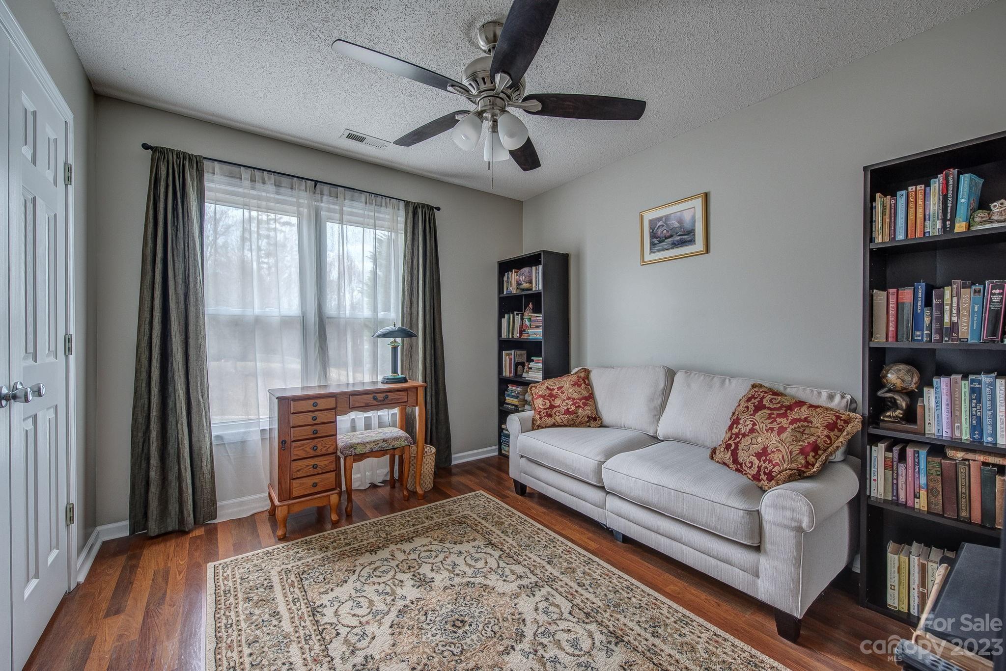 3009 River Ridge Drive