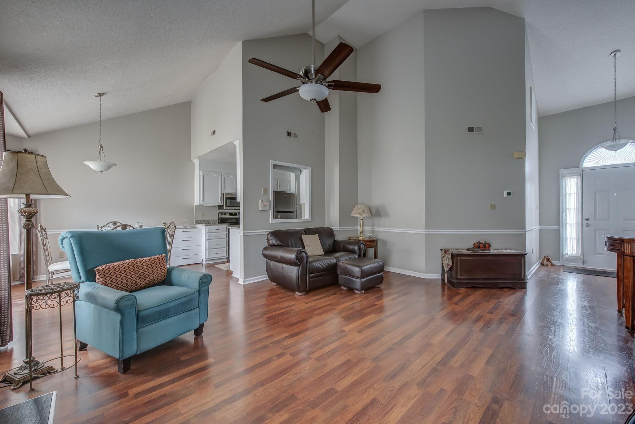 3009 River Ridge Drive