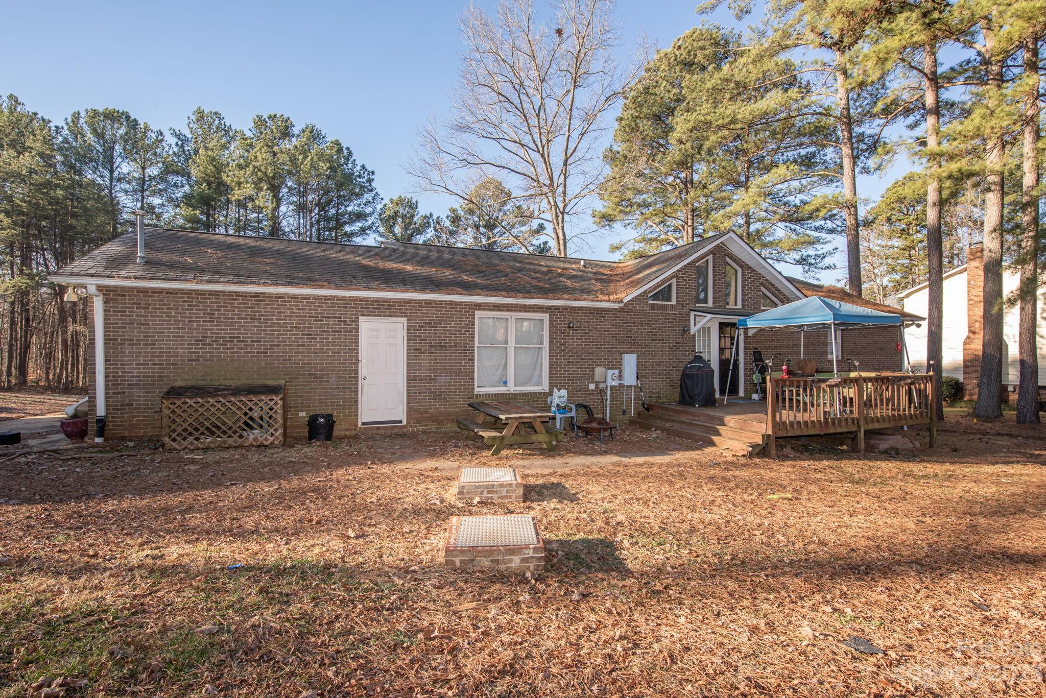 306 Deep Forest Court