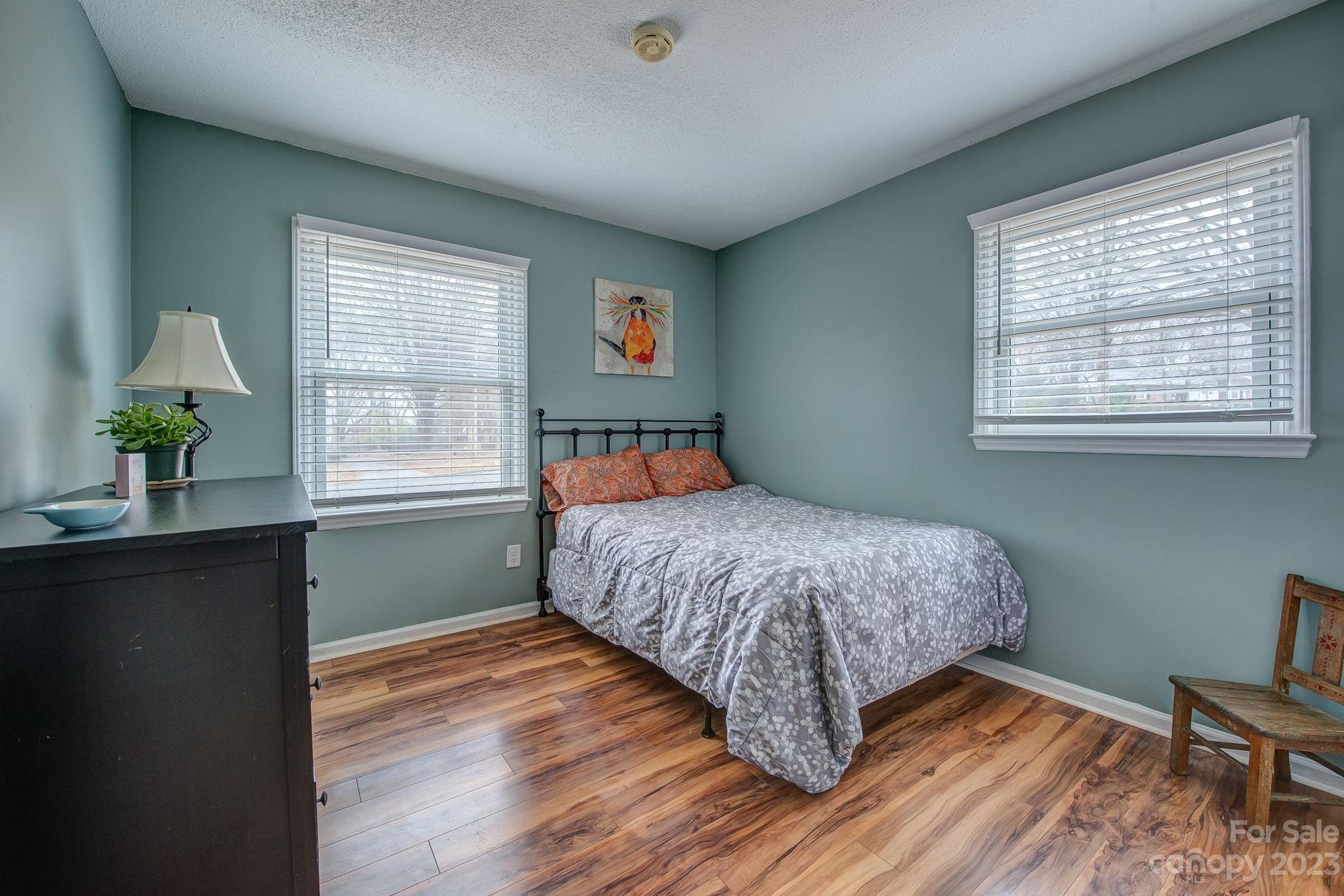 523 Whitethorn Drive