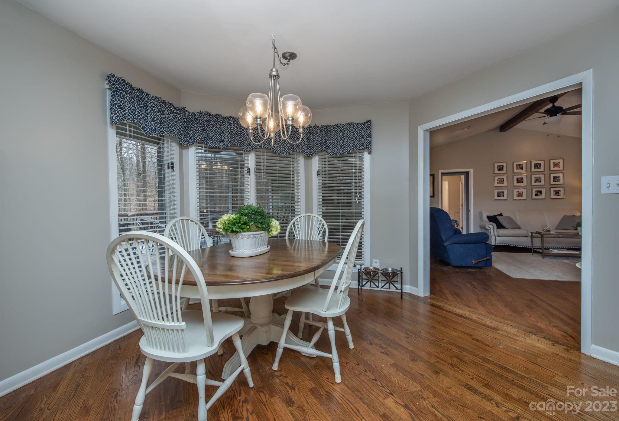 5078 Kentwood Drive