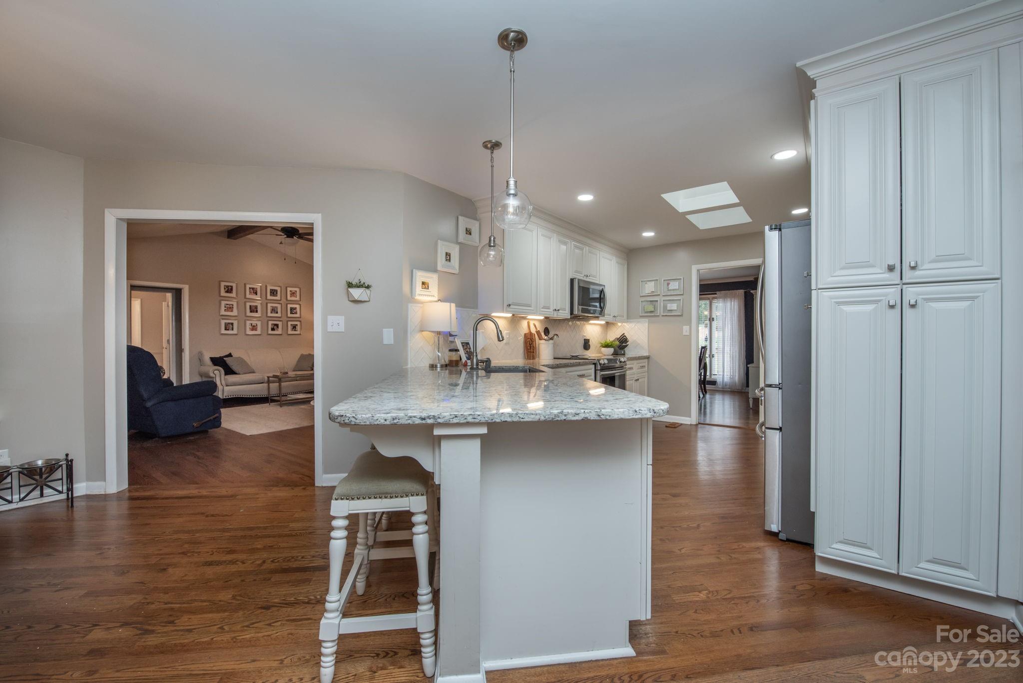 5078 Kentwood Drive