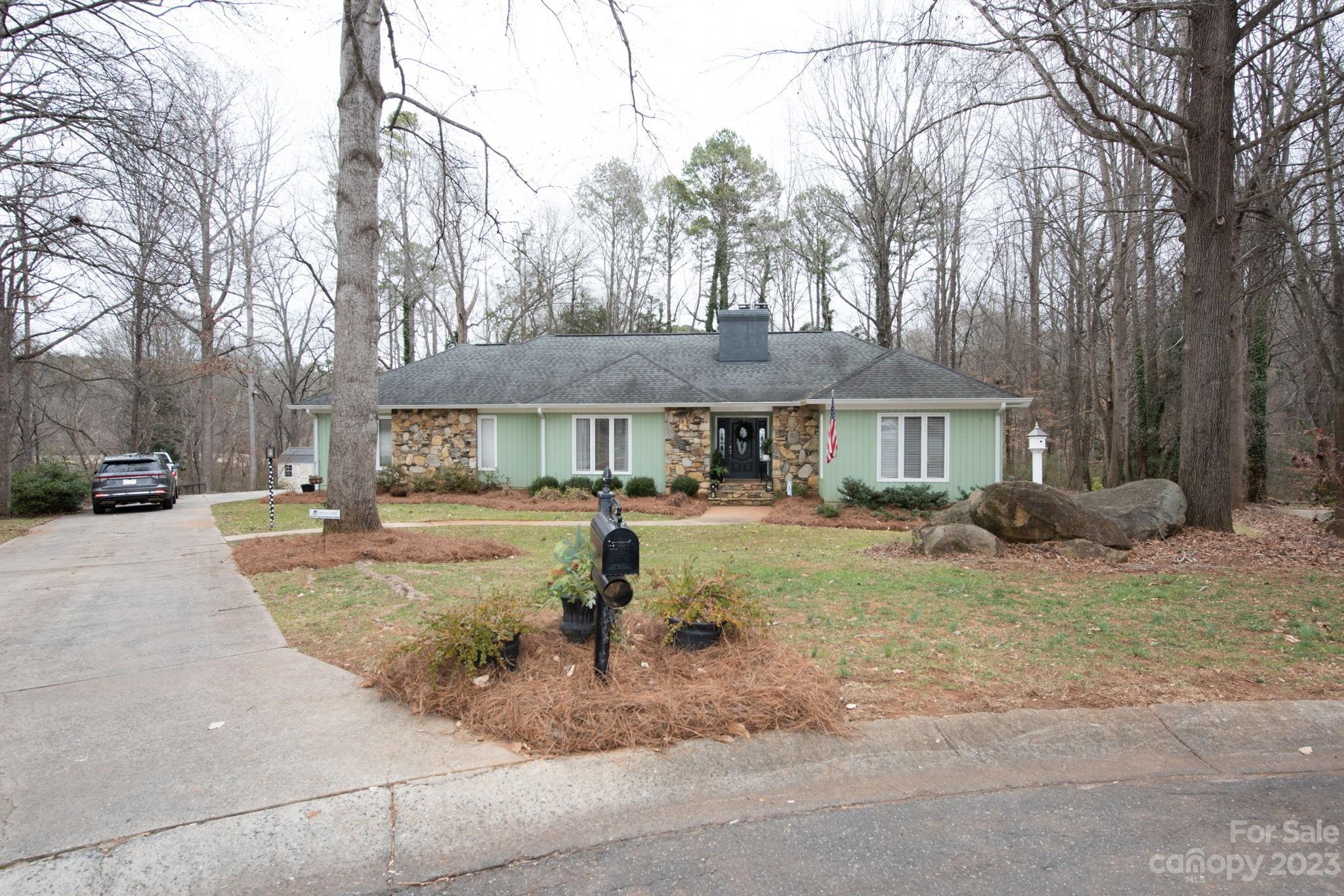 5078 Kentwood Drive