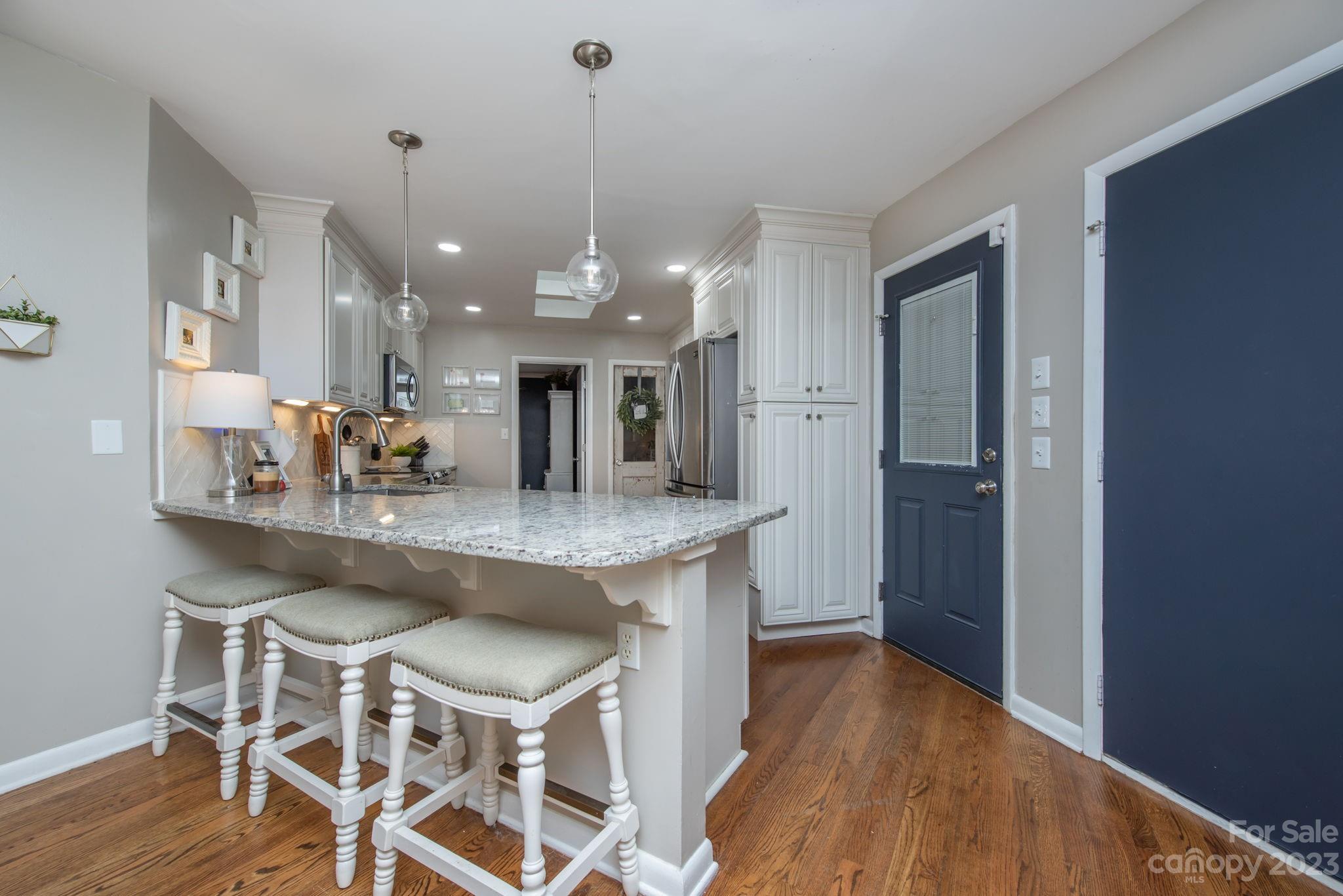 5078 Kentwood Drive