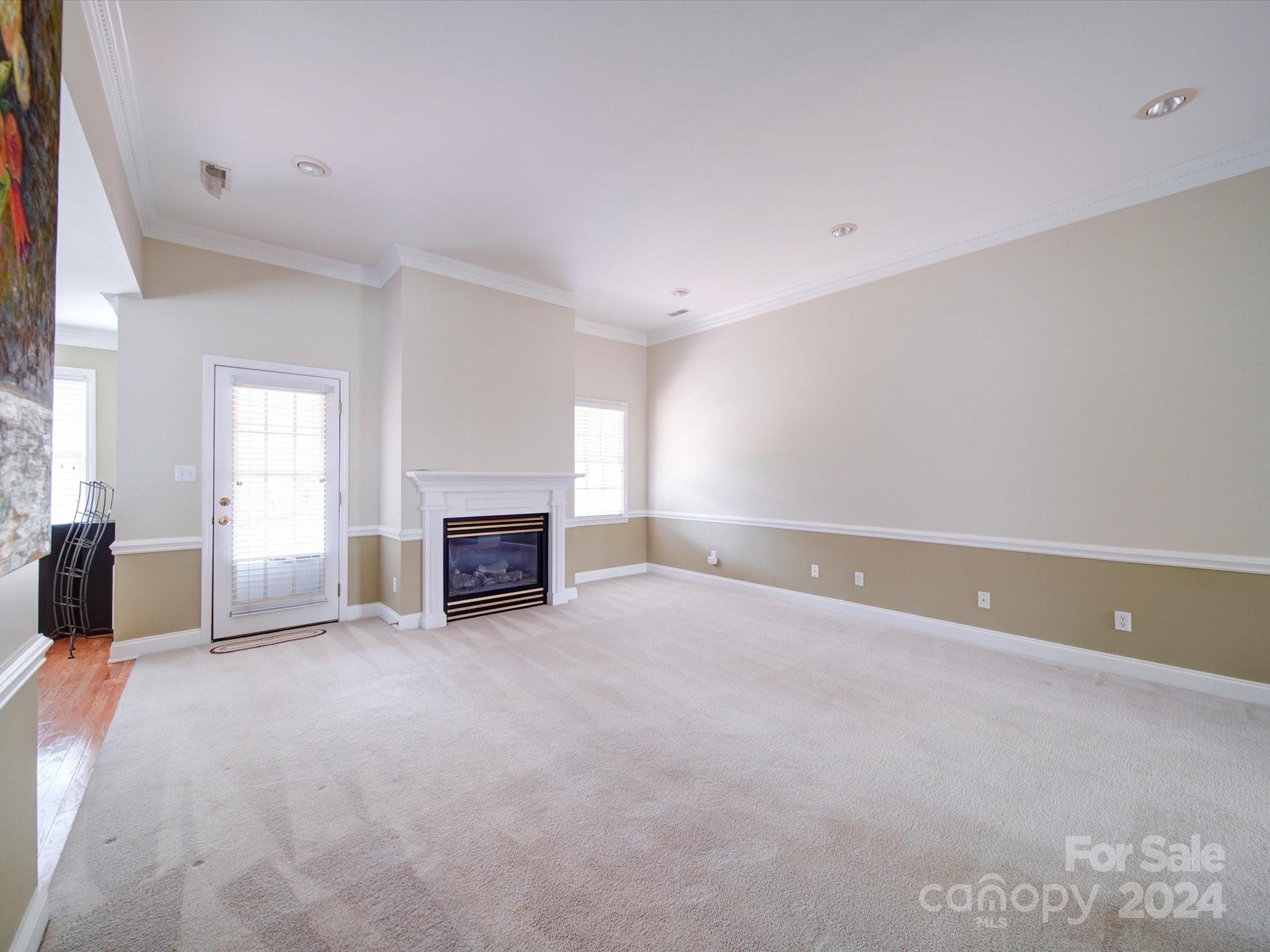 2118 Water Oak Lane