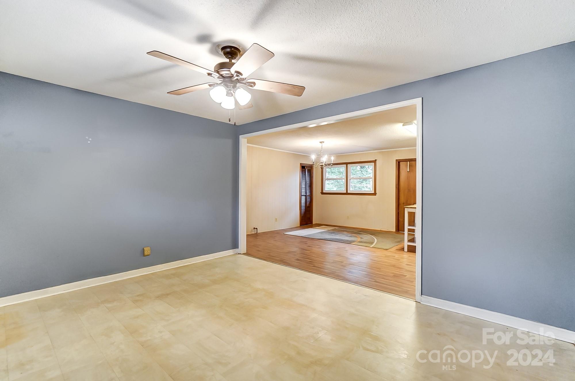 306 Pinewood Drive