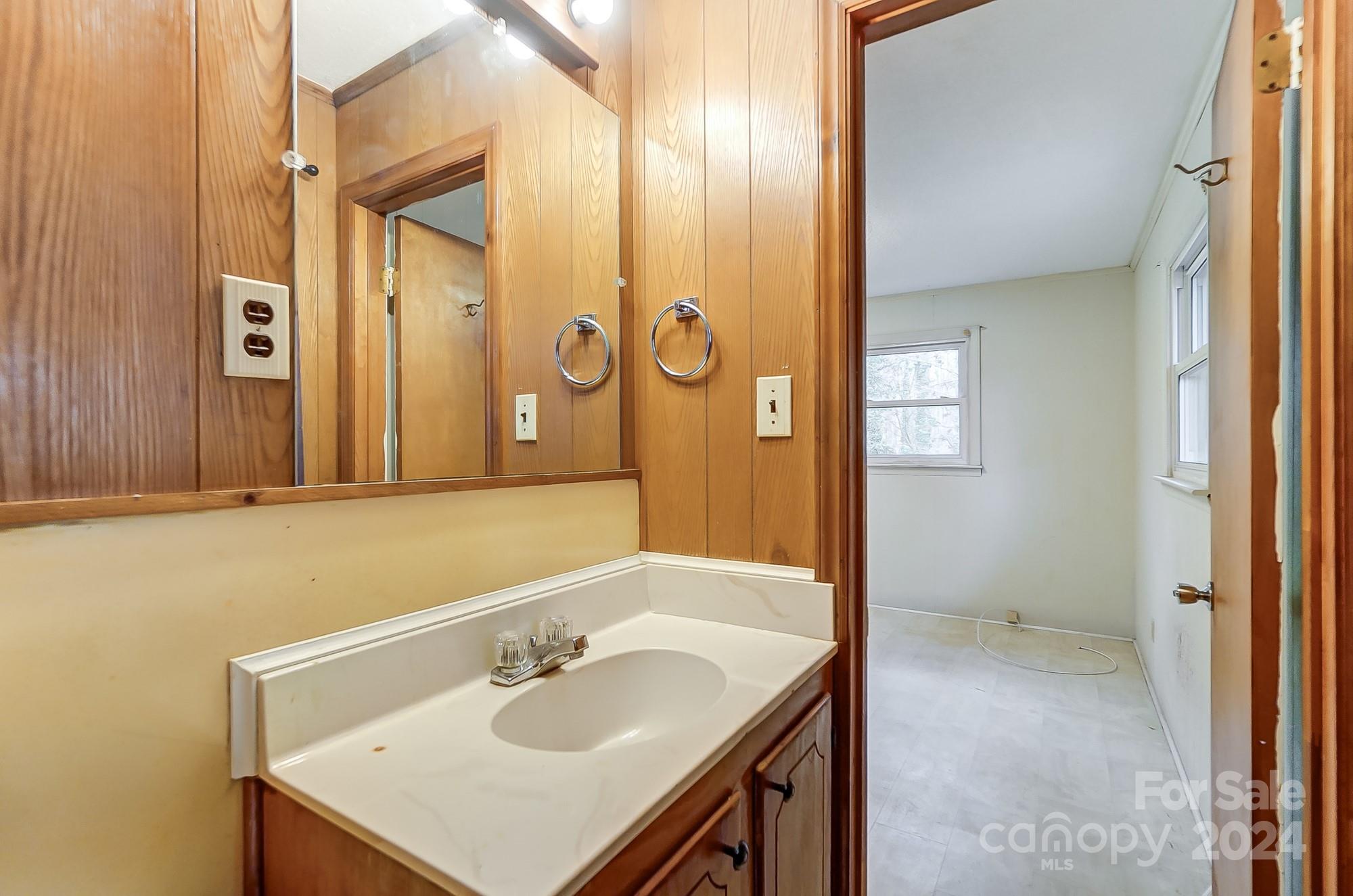306 Pinewood Drive