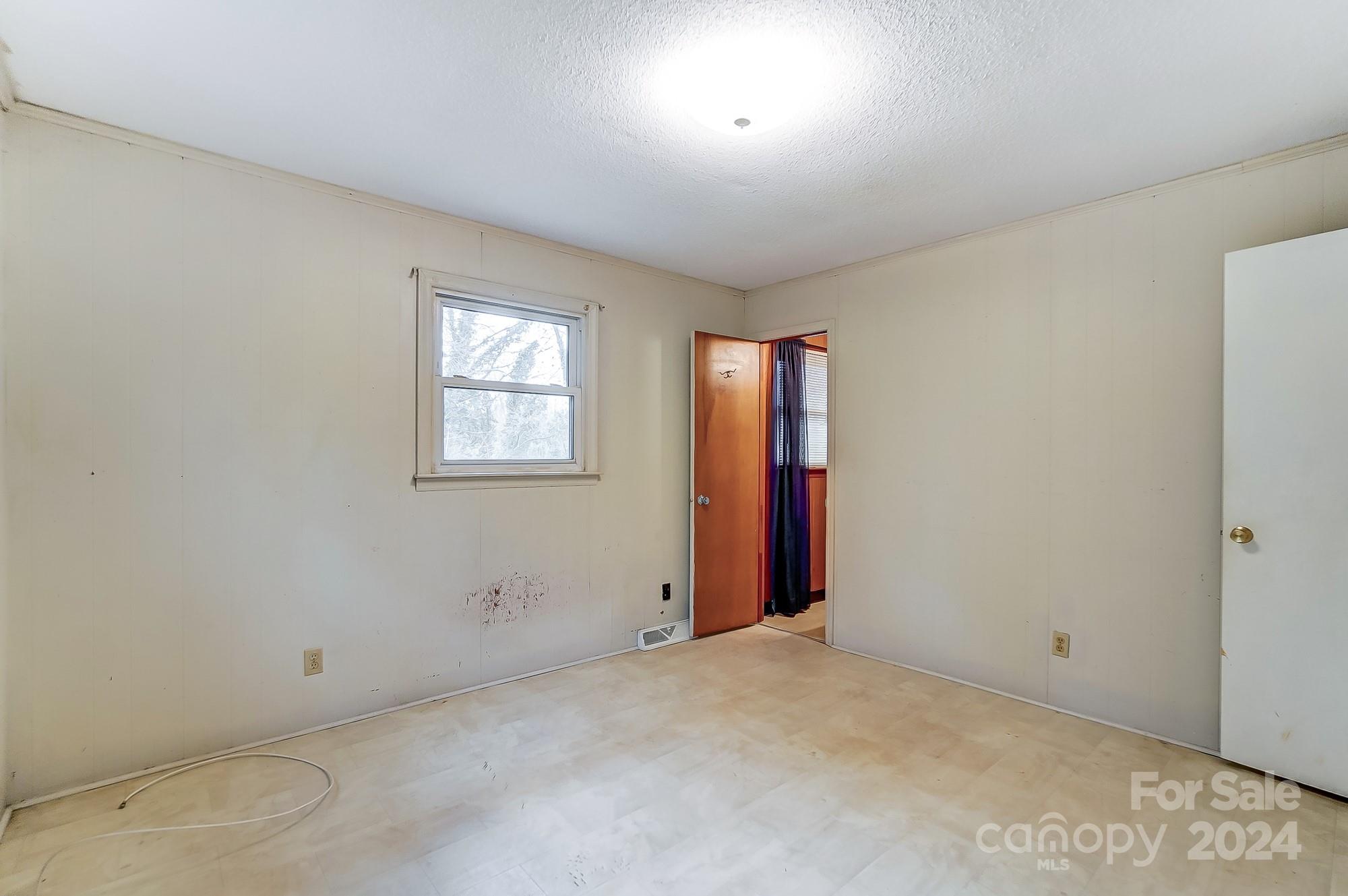 306 Pinewood Drive