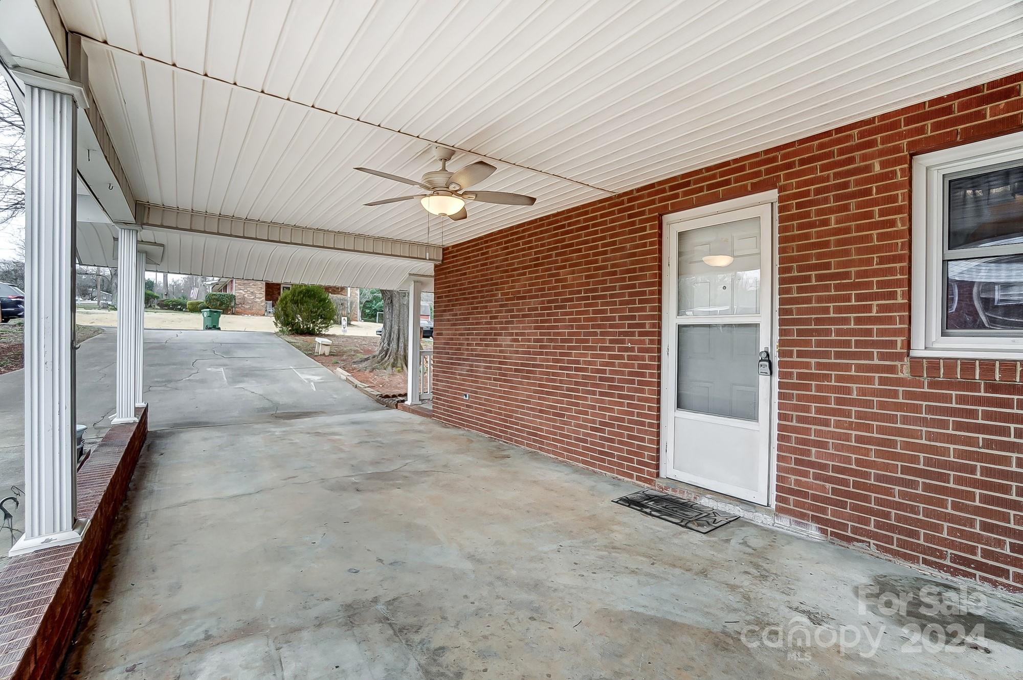 306 Pinewood Drive