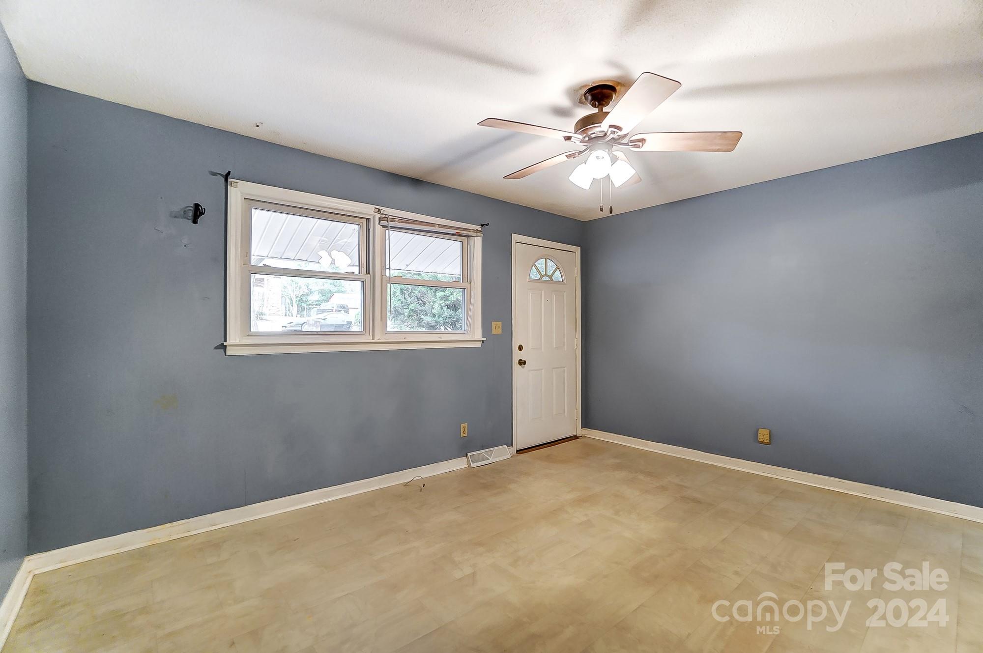 306 Pinewood Drive