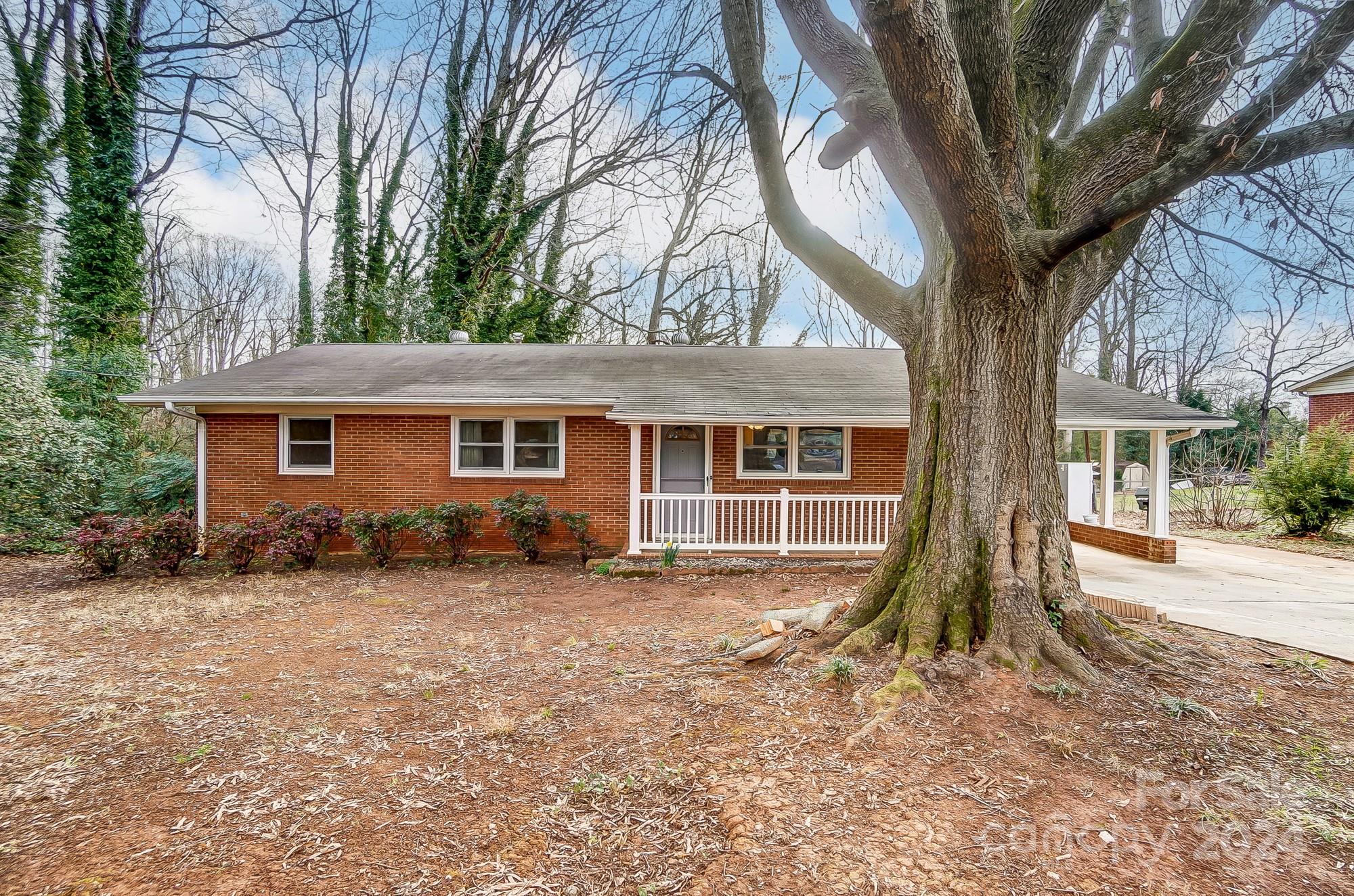 306 Pinewood Drive