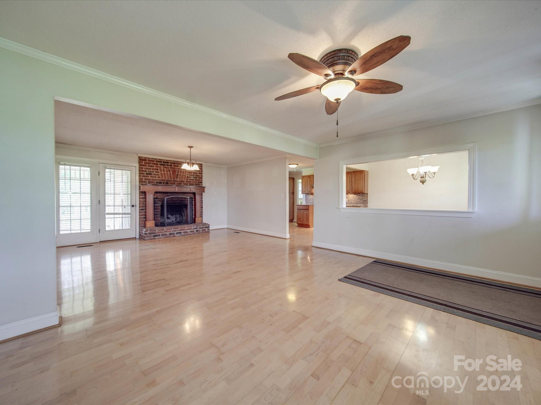 2326 Hollandale Drive