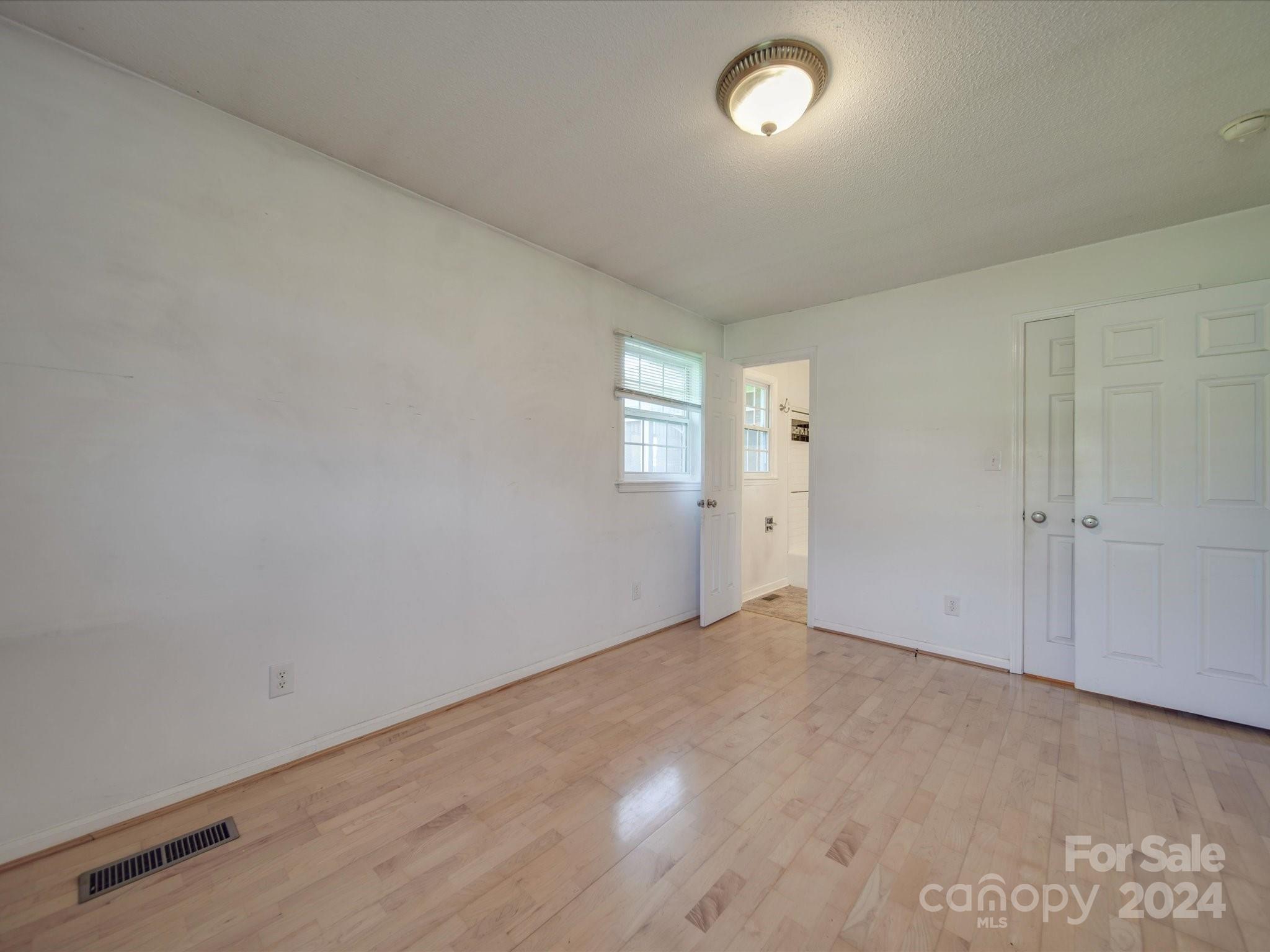 2326 Hollandale Drive