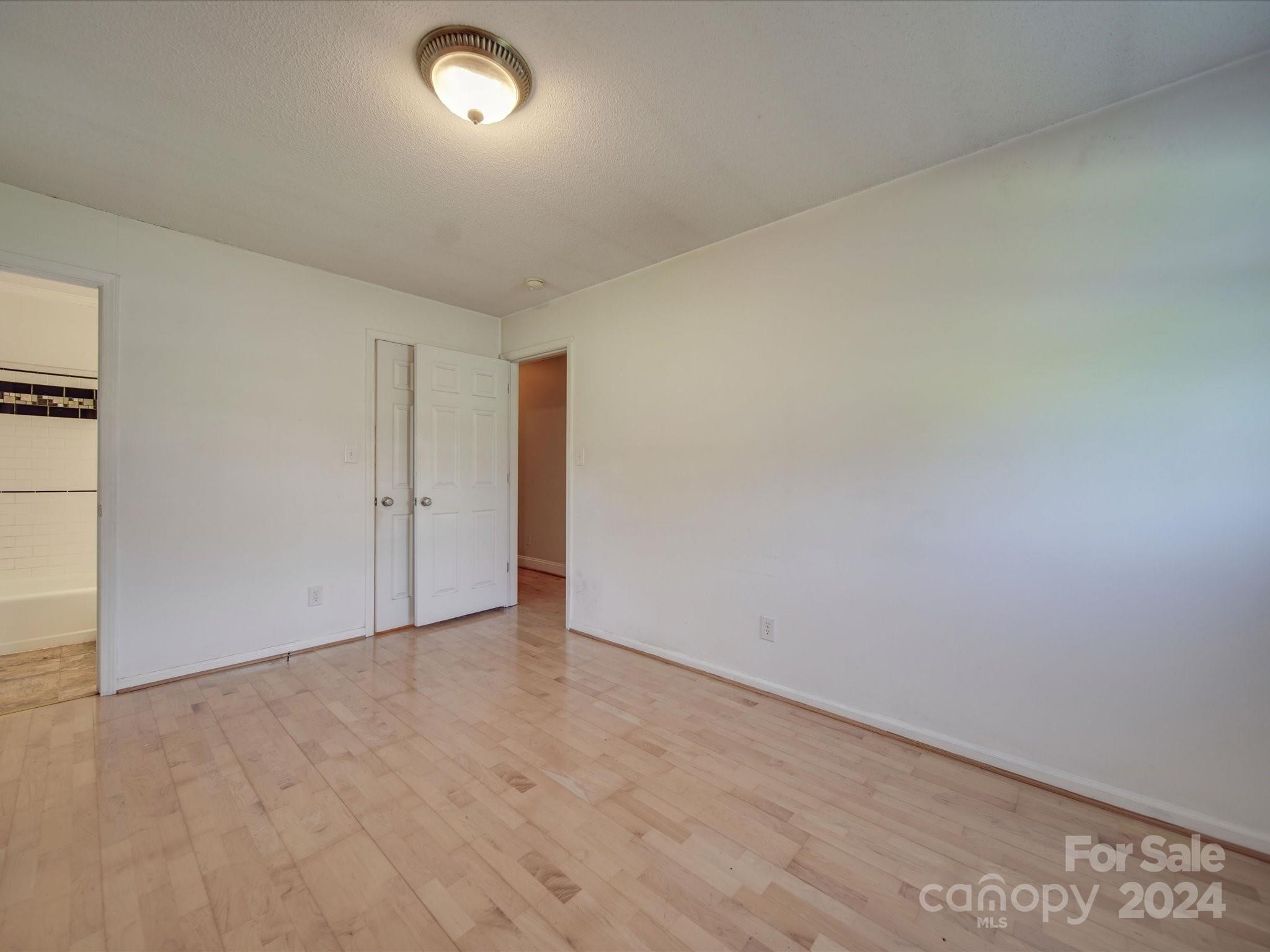 2326 Hollandale Drive