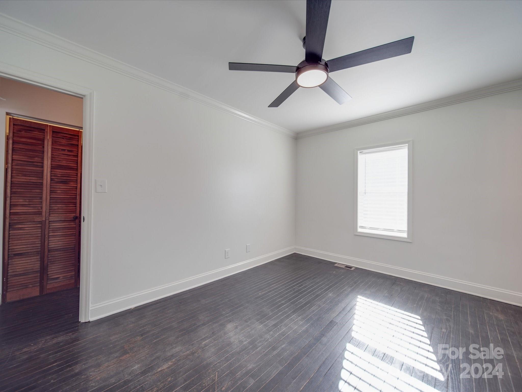 114 Live Oak Avenue