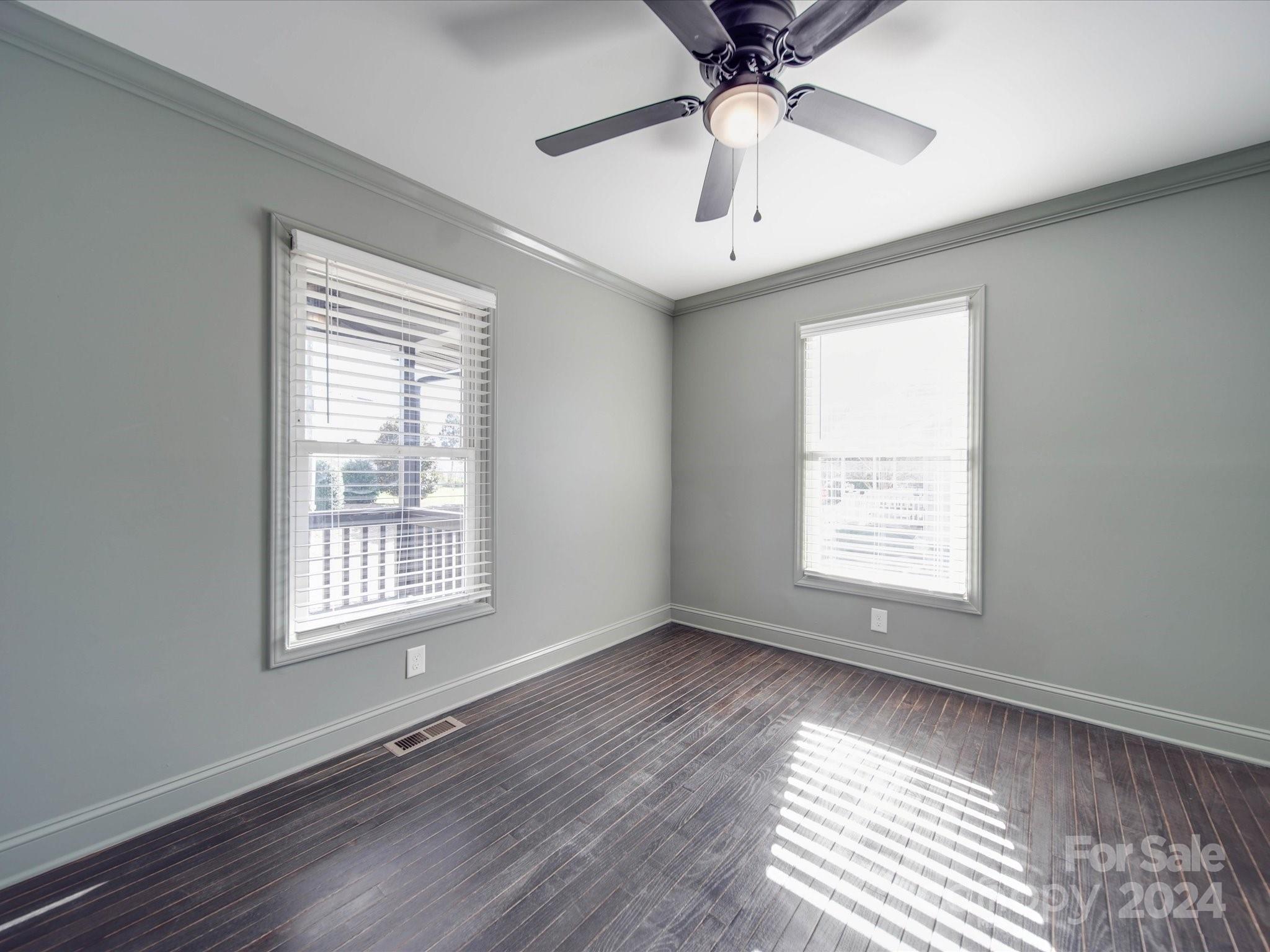 114 Live Oak Avenue