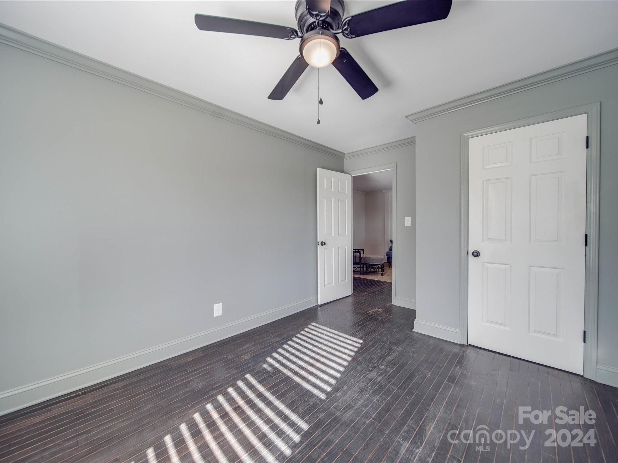 114 Live Oak Avenue
