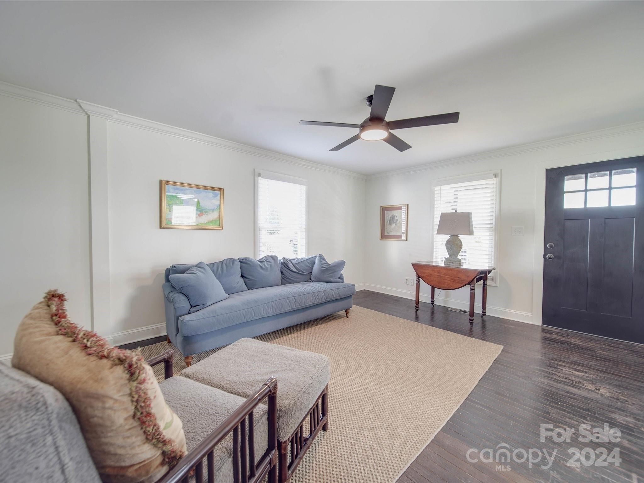 114 Live Oak Avenue