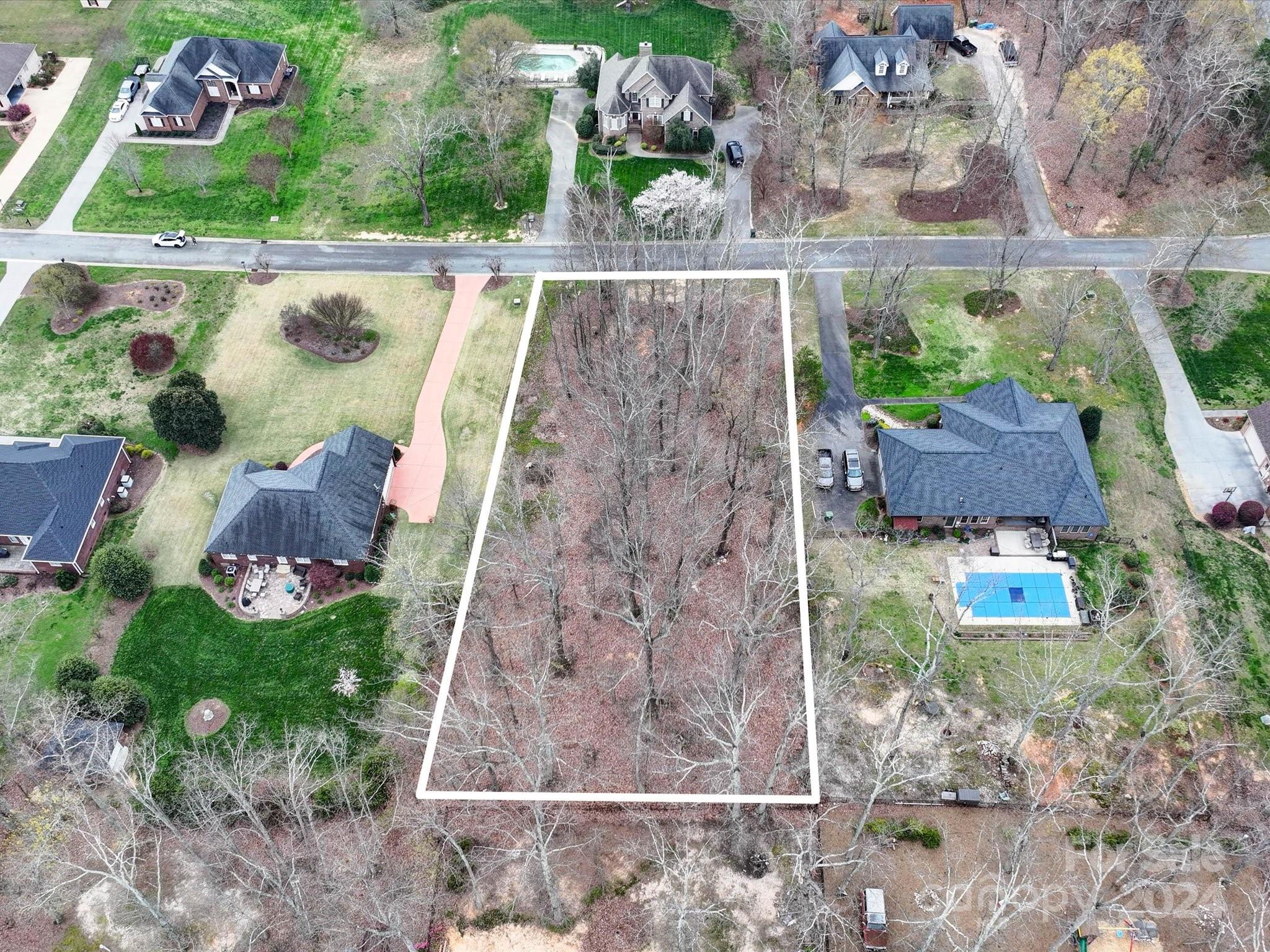 1509 Avalon Oaks Court