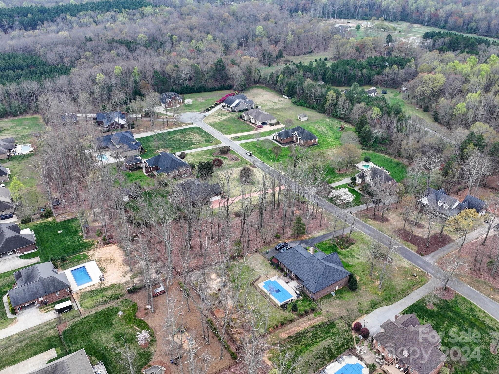 1509 Avalon Oaks Court