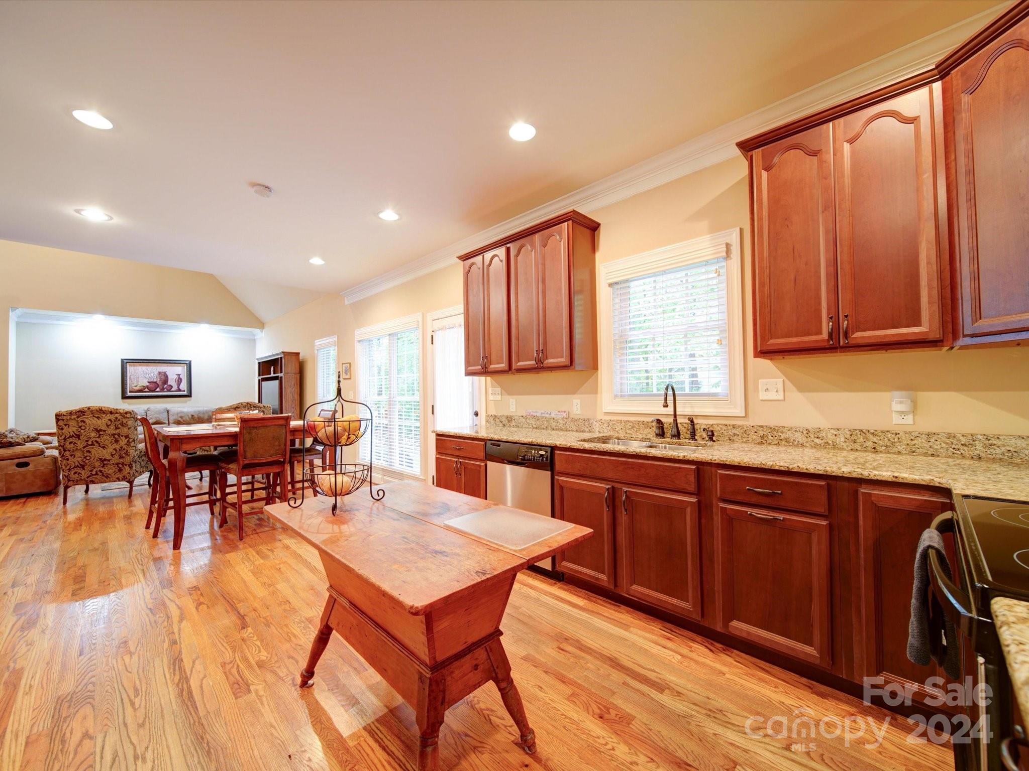 3717 Carolina Cherry Court
