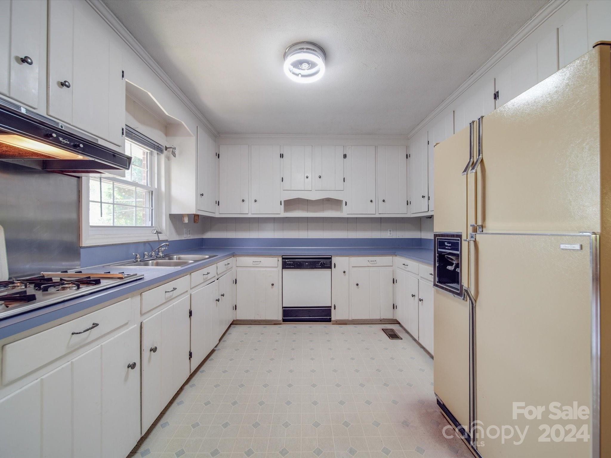 624 Armstrong Park Road
