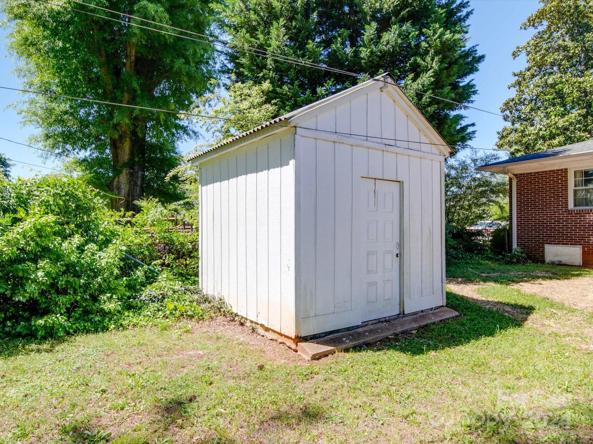 624 Armstrong Park Road