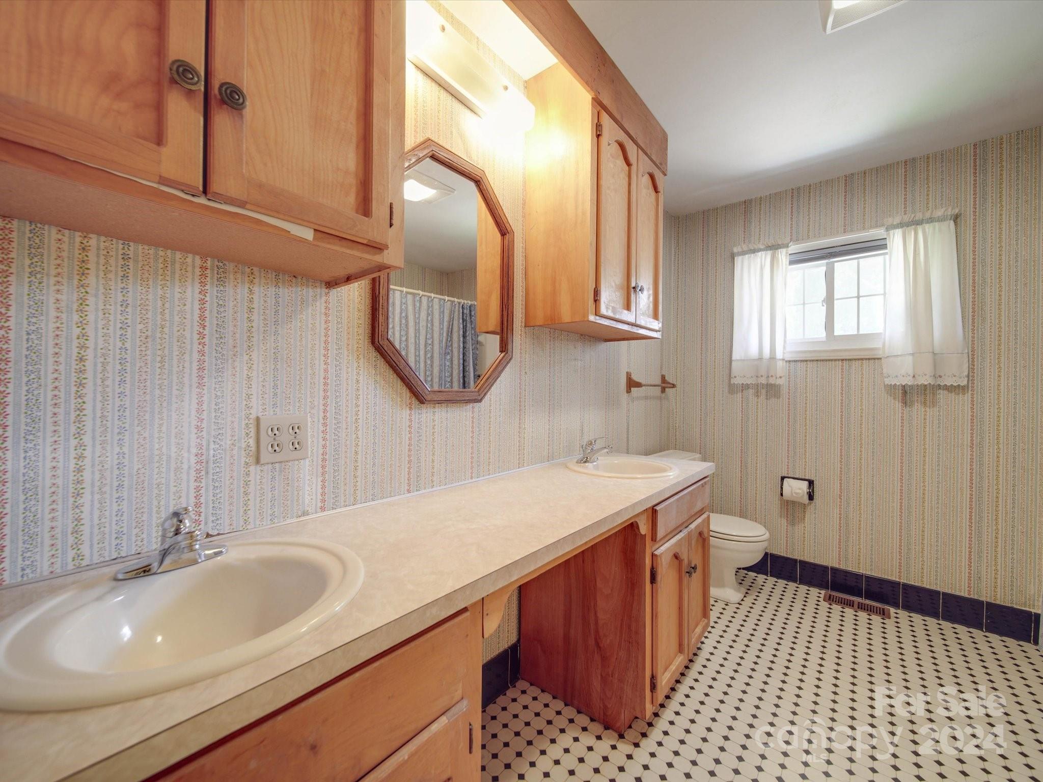 624 Armstrong Park Road