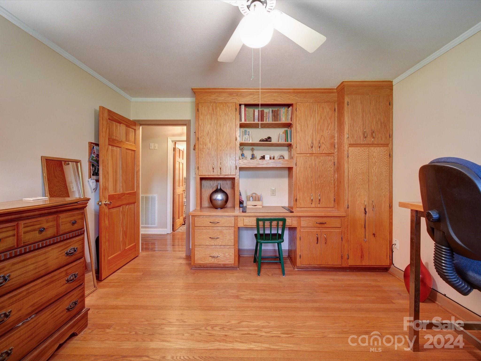 3701 Bellevue Terrace