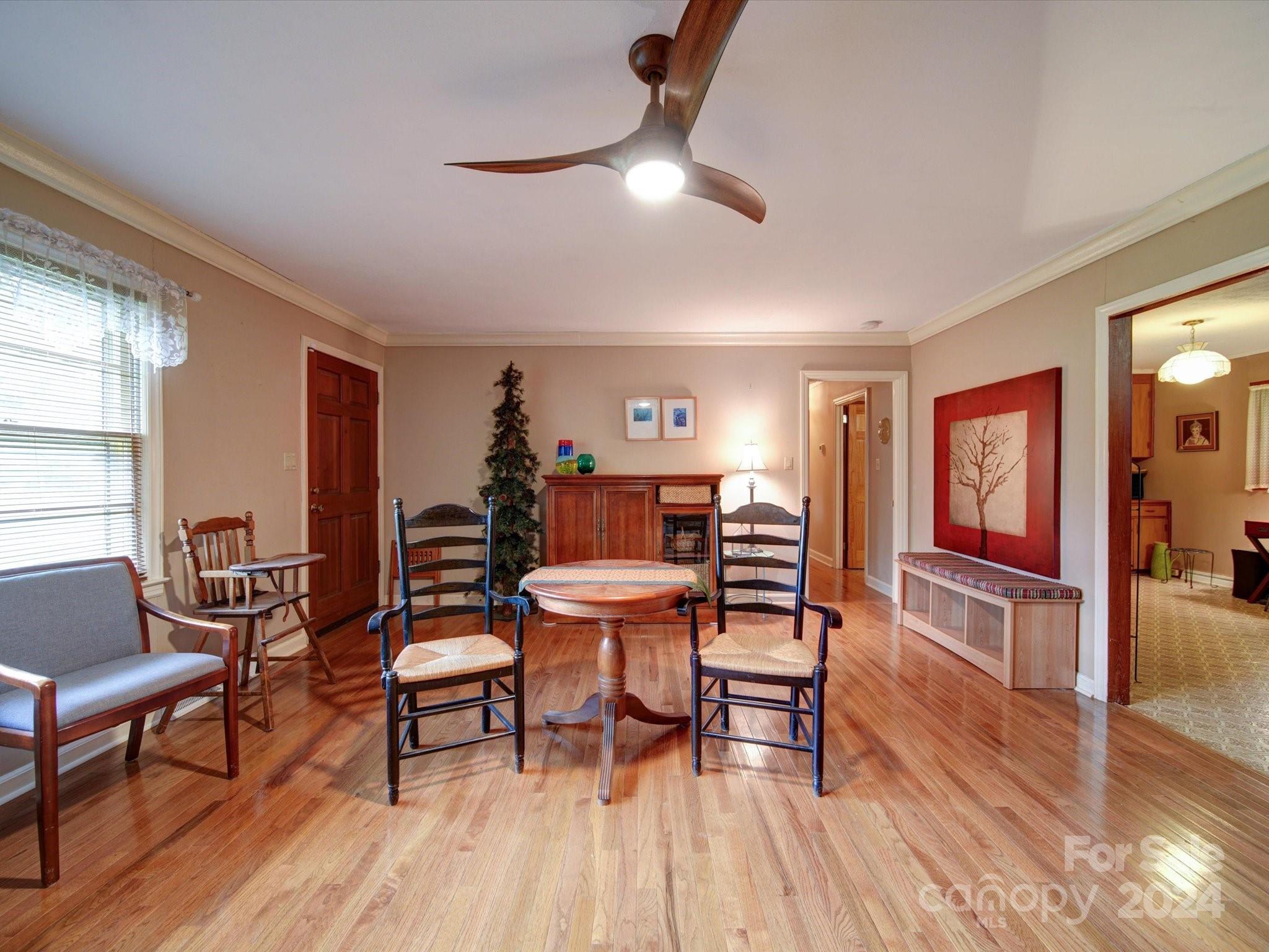 3701 Bellevue Terrace