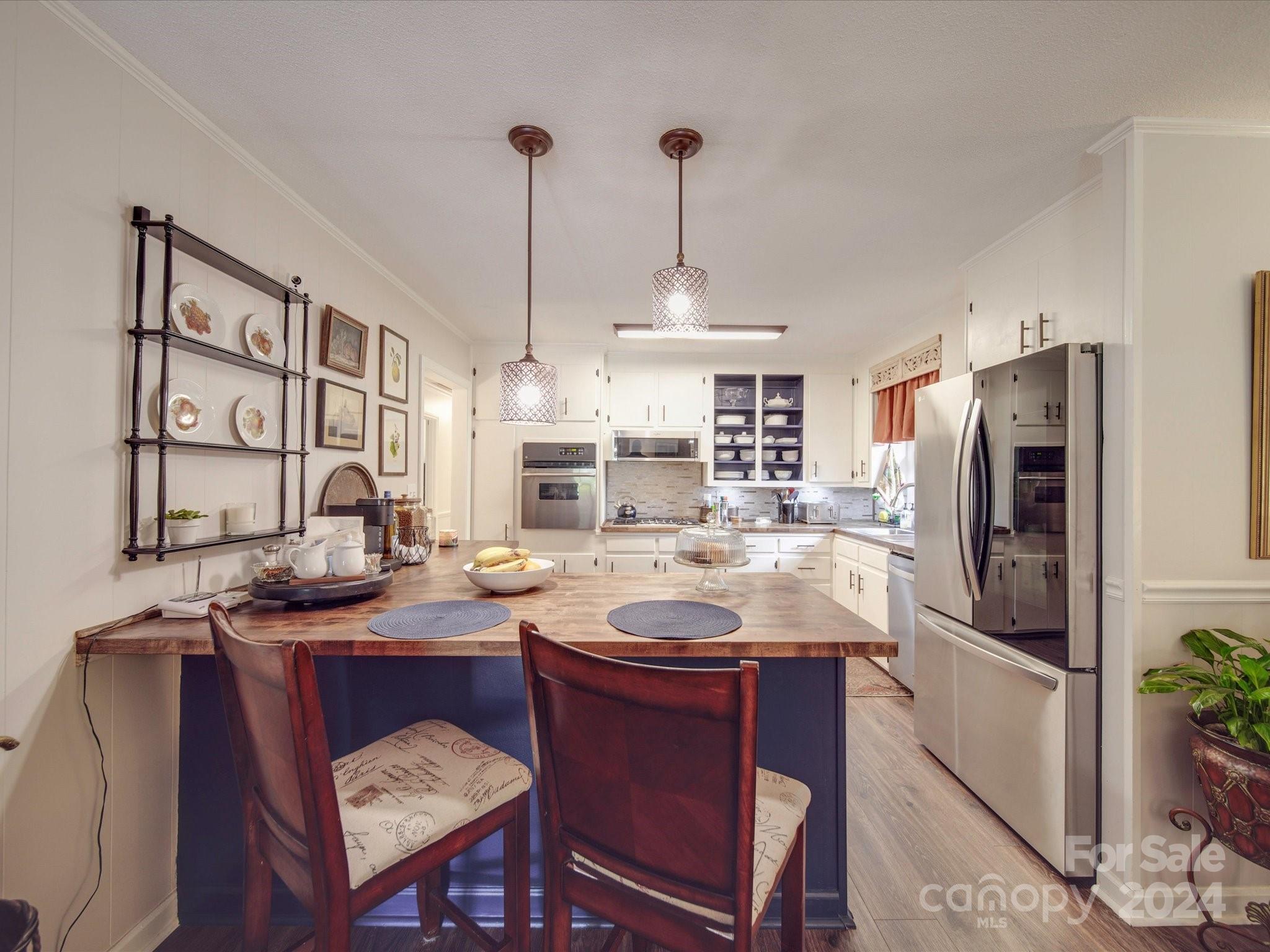534 Rosemary Lane