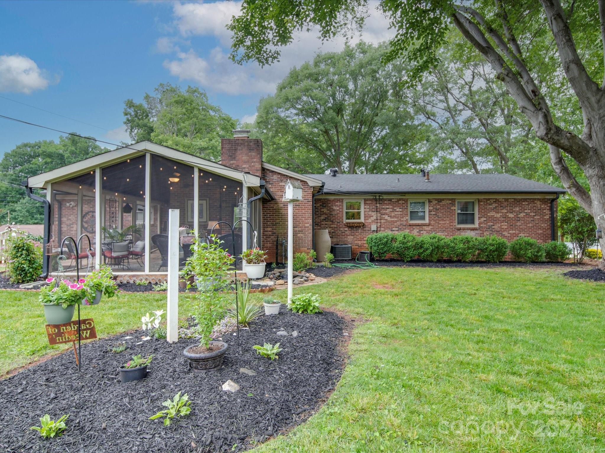534 Rosemary Lane