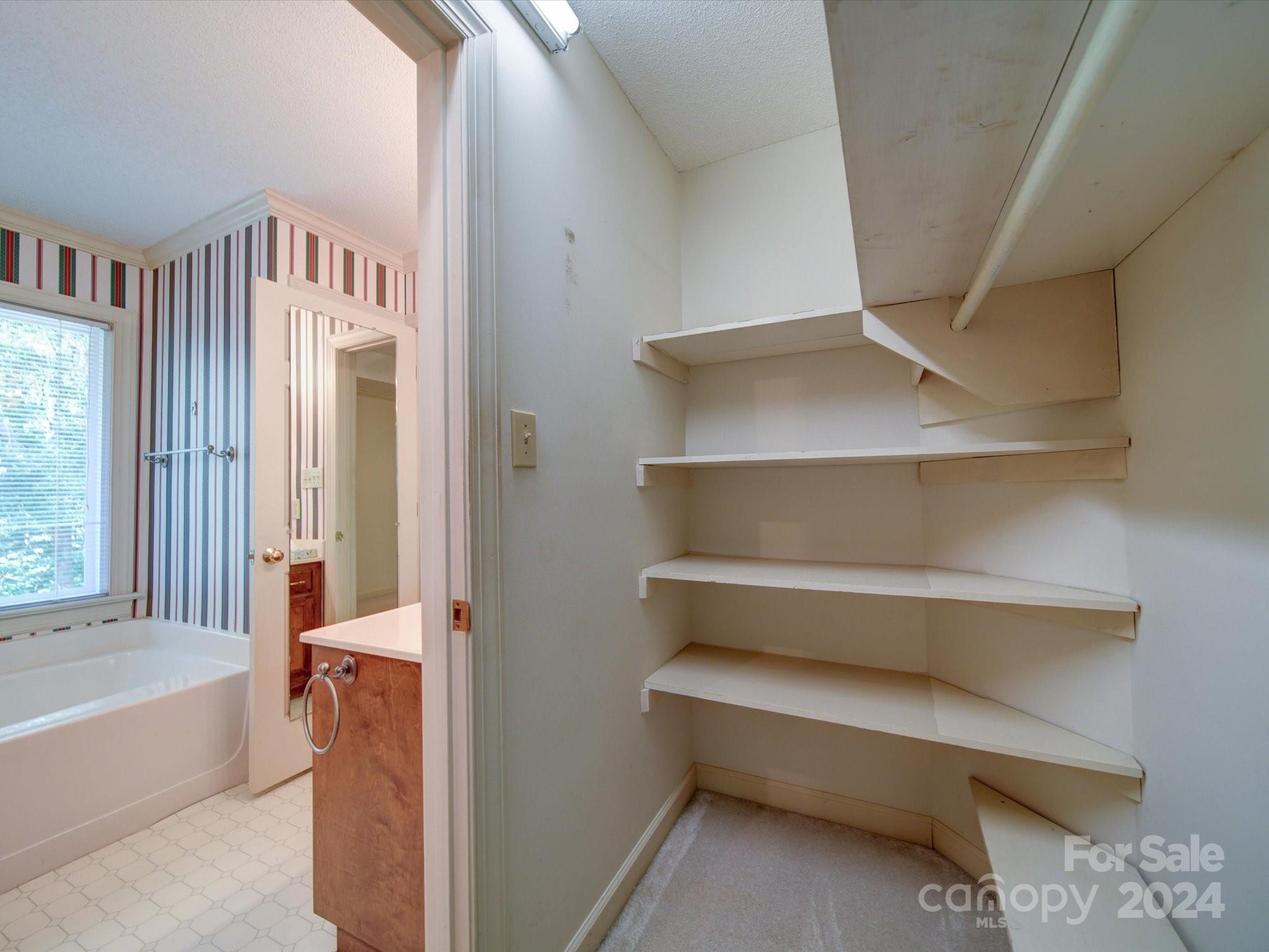 2008 Shadwell Court