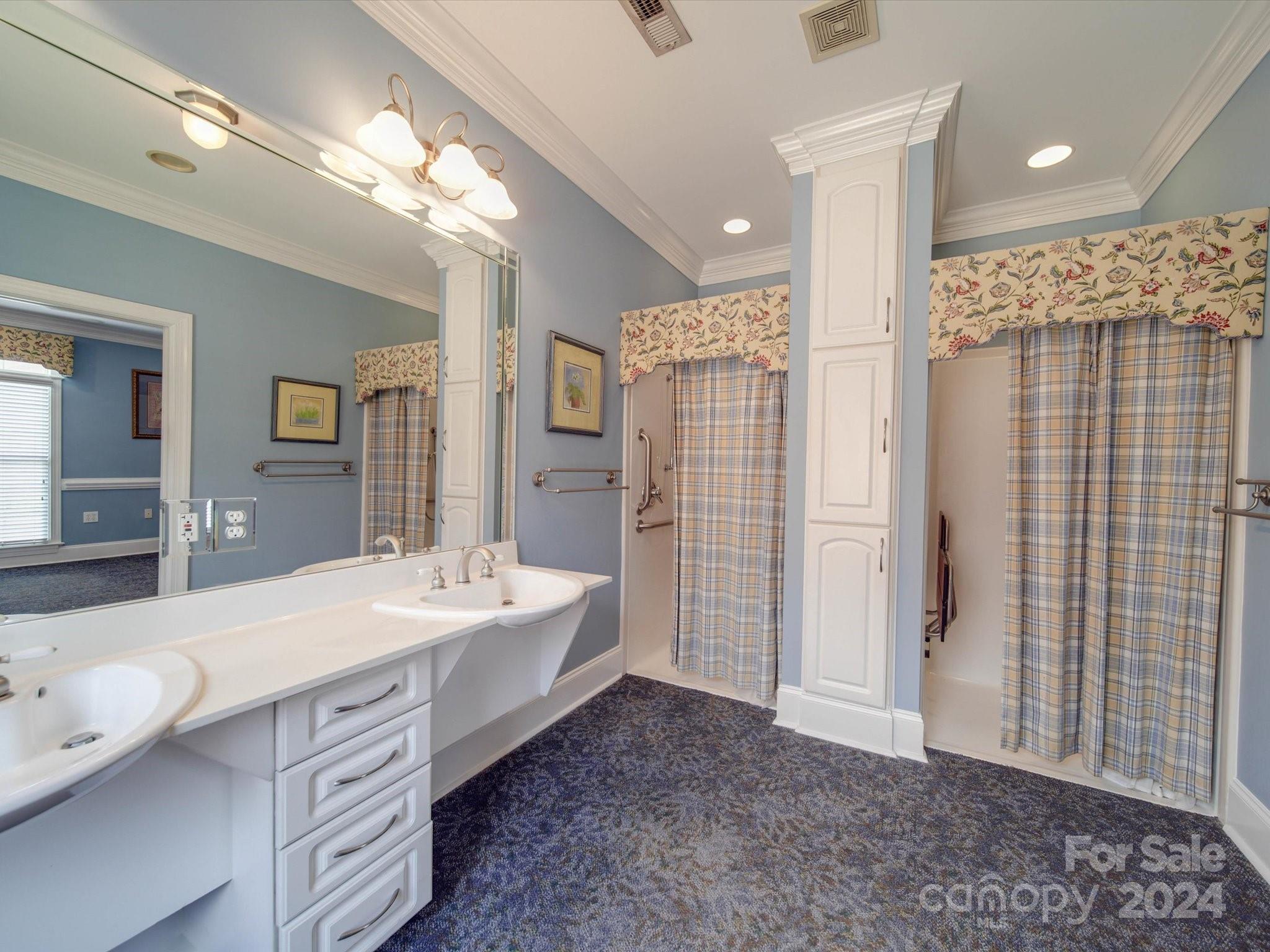1562 Elkhart Circle
