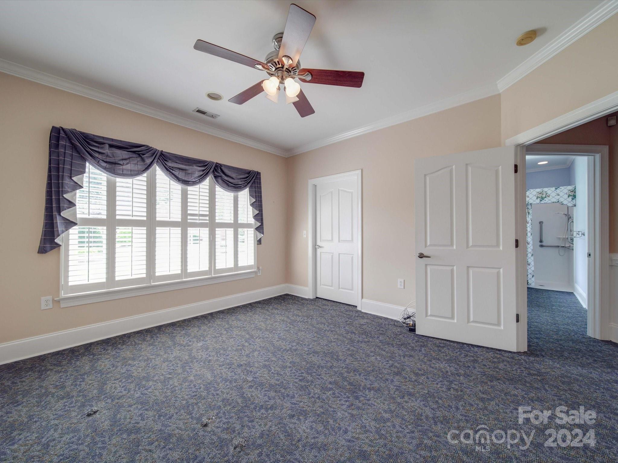 1562 Elkhart Circle
