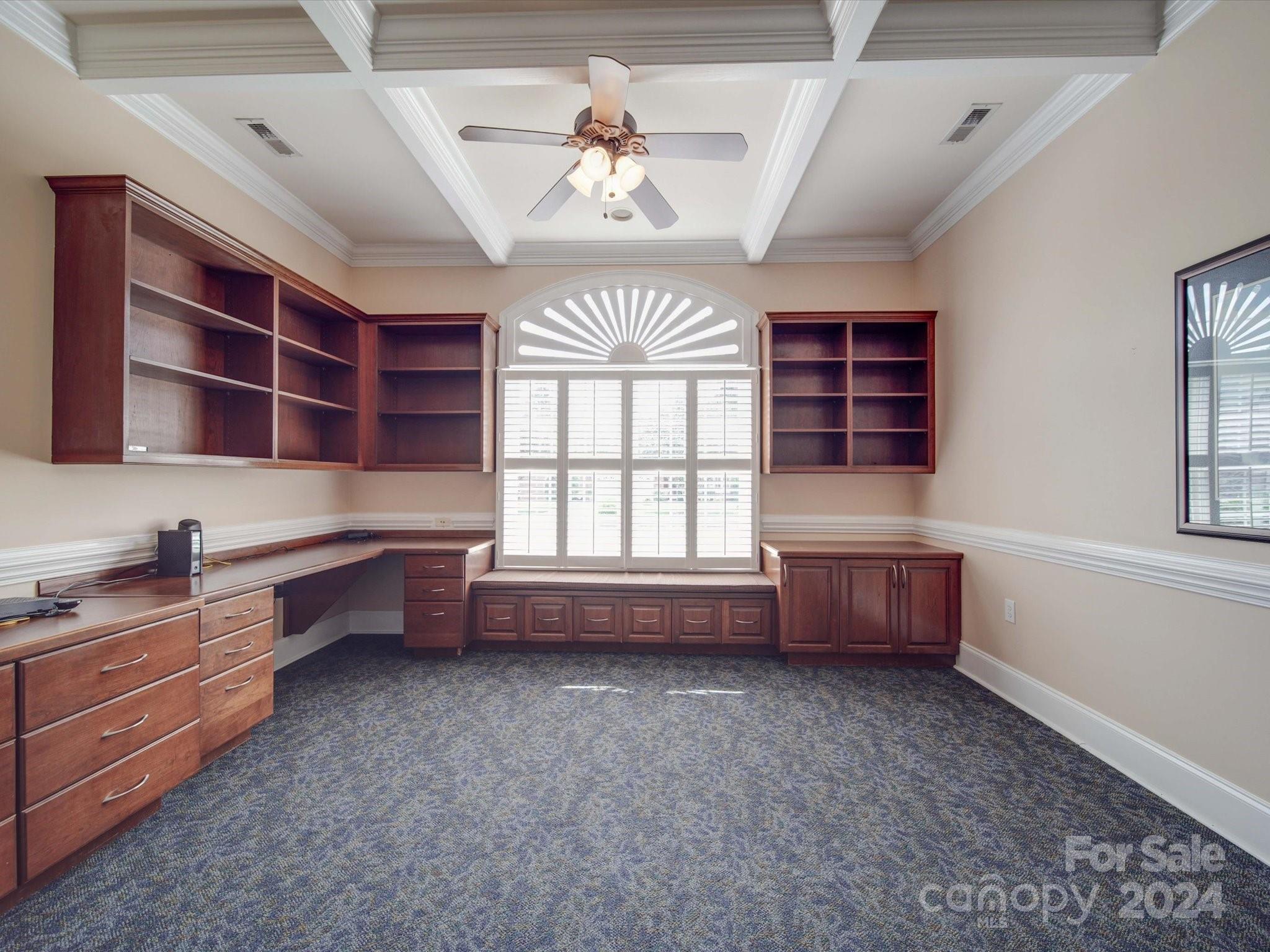 1562 Elkhart Circle